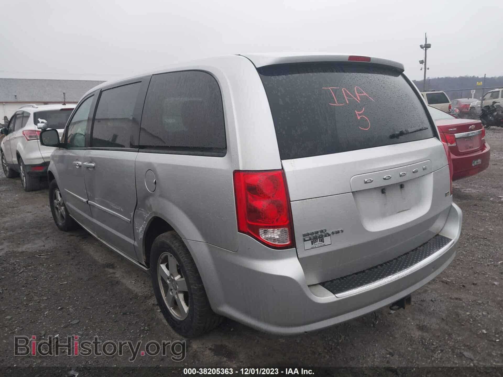 2011 DODGE GRAND CARAVAN - VIN: 2D4RN3DG7BR752890 - Фото 3