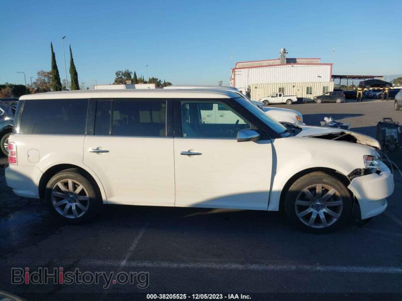 2011 Ford FLEX (VIN 2FMGK5DCXBBD00250) — фото 13 из 16