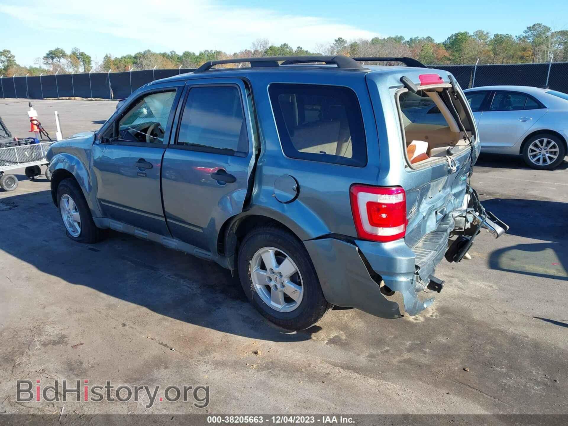 2012 FORD ESCAPE - VIN: 1FMCU0DG4CKA41941 - Фото 3