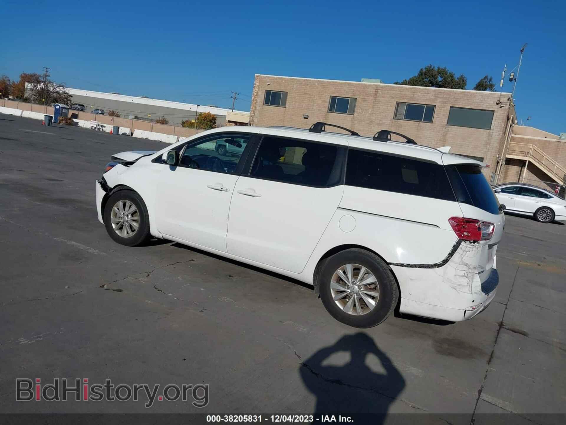 2017 KIA SEDONA - VIN: KNDMB5C19H6315174 - Фото 3