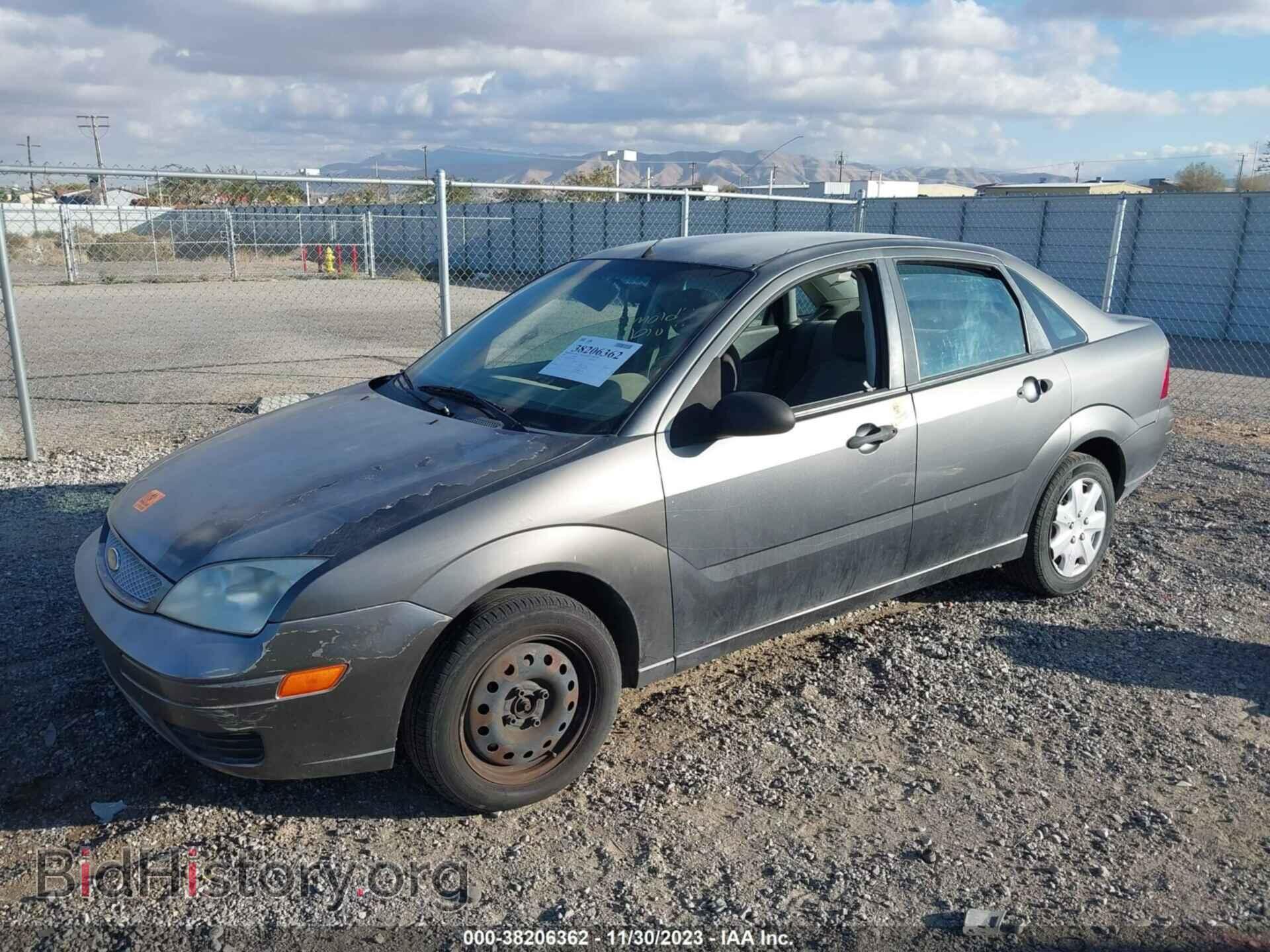 2007 FORD FOCUS - VIN: 1FAFP34N97W327300 - Фото 2