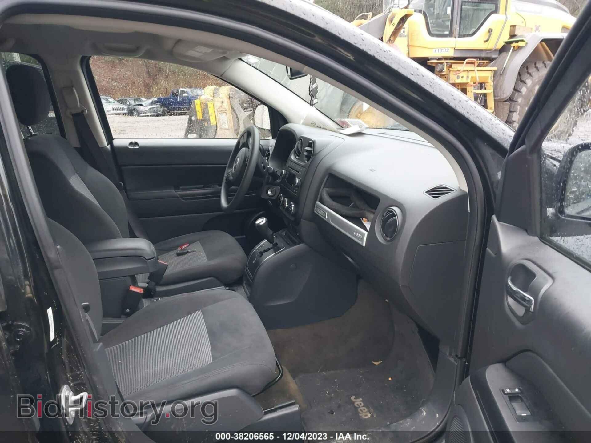 2016 JEEP COMPASS - VIN: 1C4NJDBB9GD779040 - Фото 5