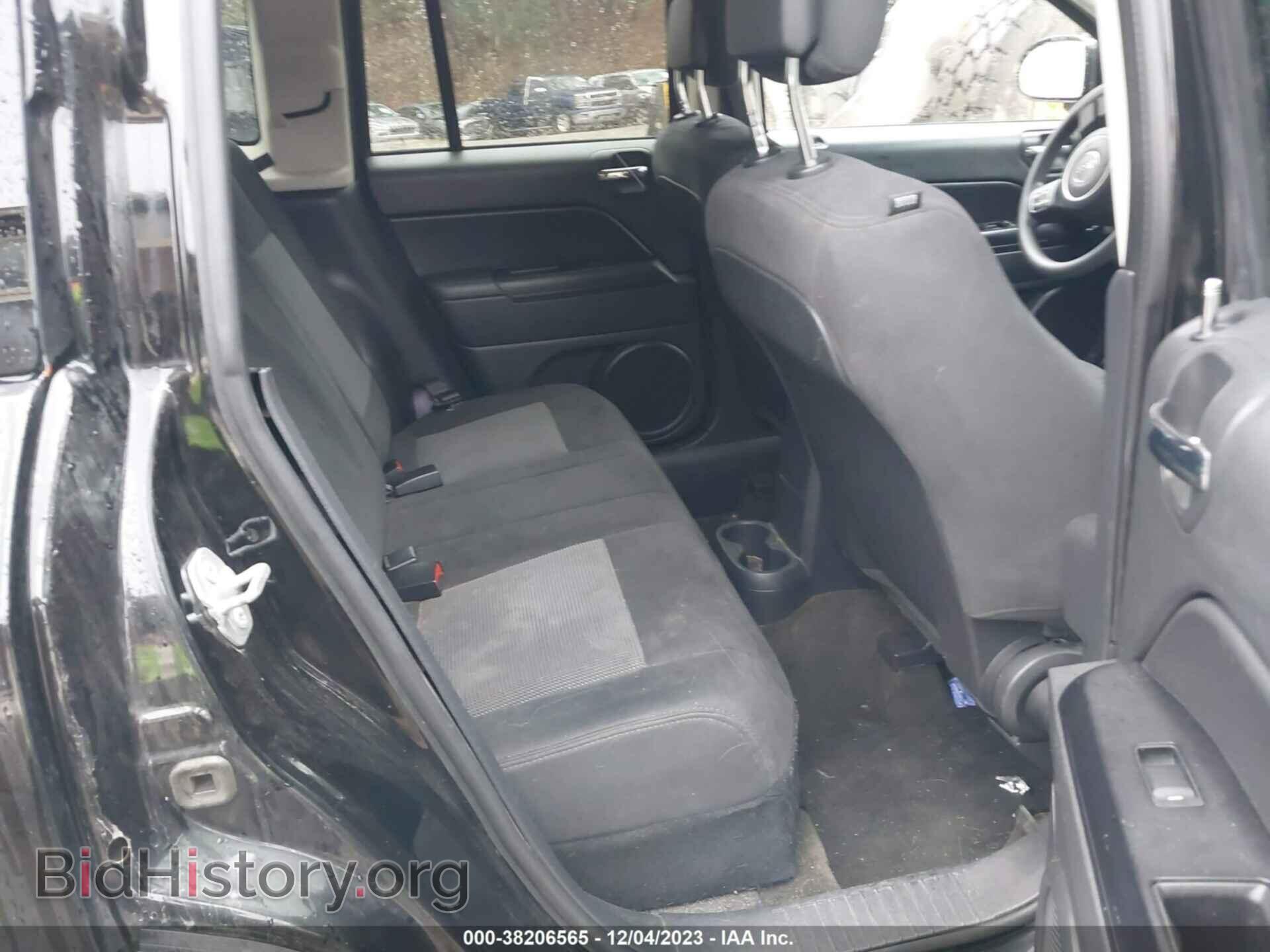 2016 JEEP COMPASS - VIN: 1C4NJDBB9GD779040 - Фото 8