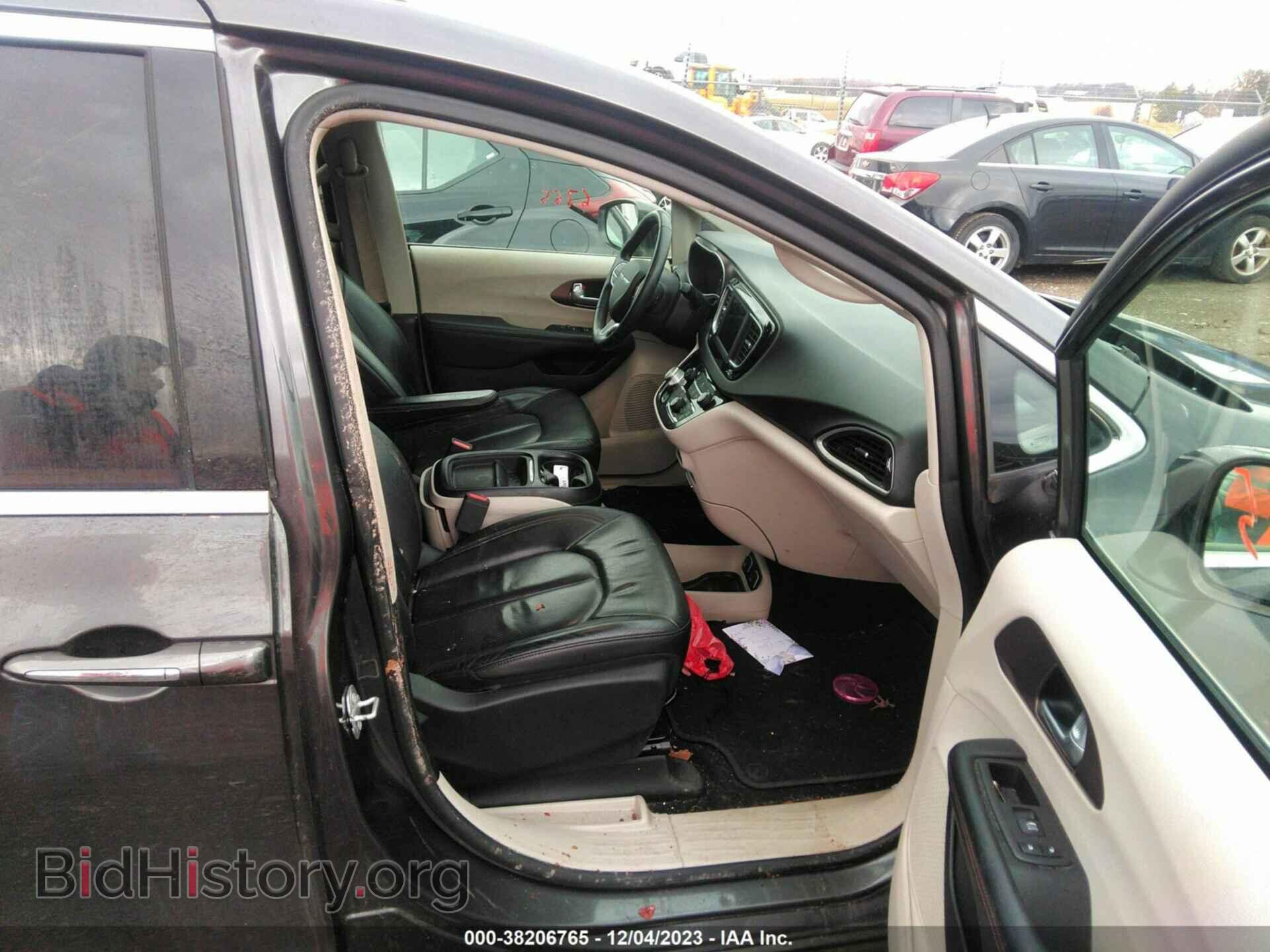 2018 CHRYSLER PACIFICA - VIN: 2C4RC1BG4JR356215 - Фото 5