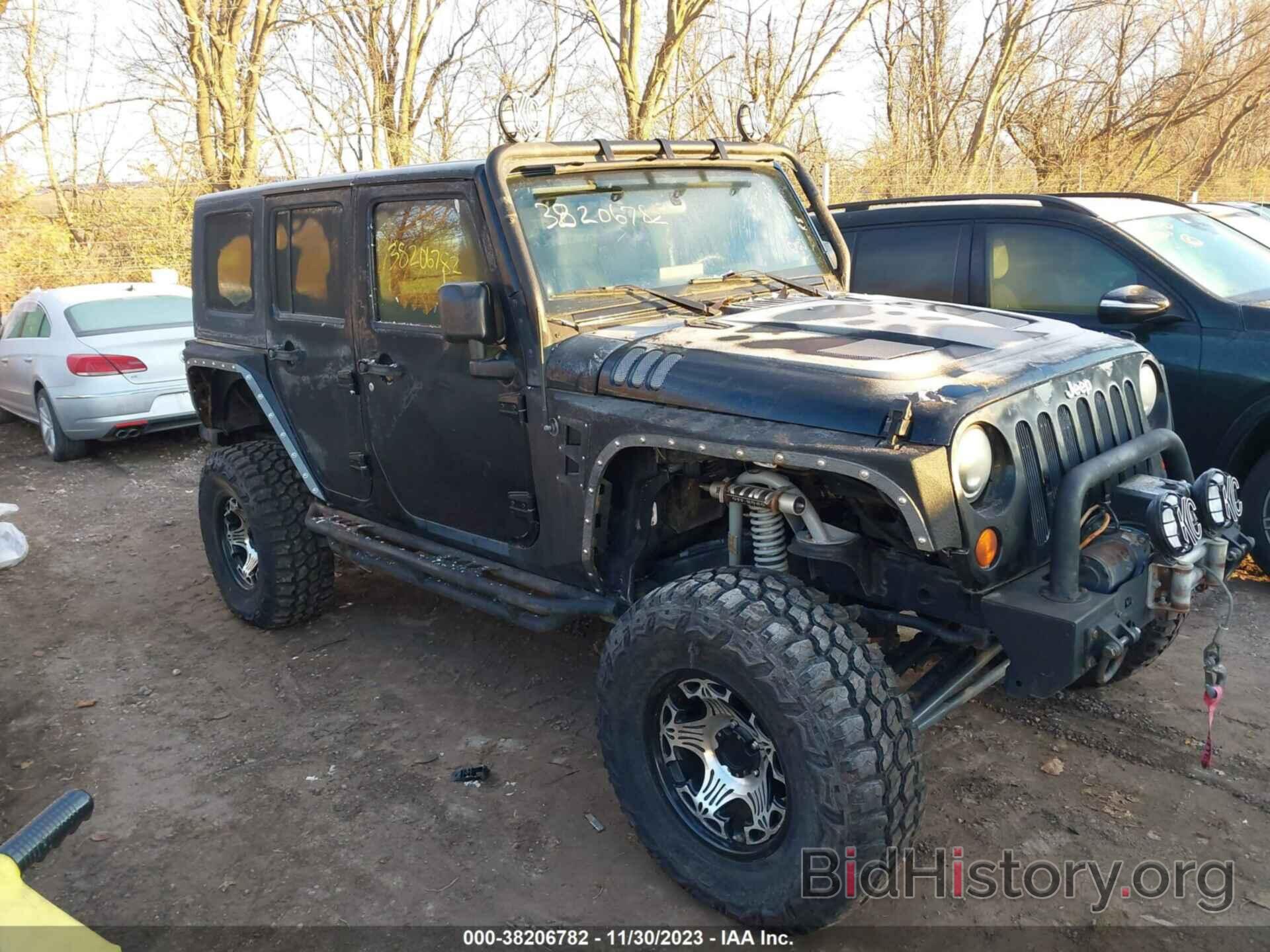 Photo 1J4BA3H11AL100168 - JEEP WRANGLER UNLIMITED 2010