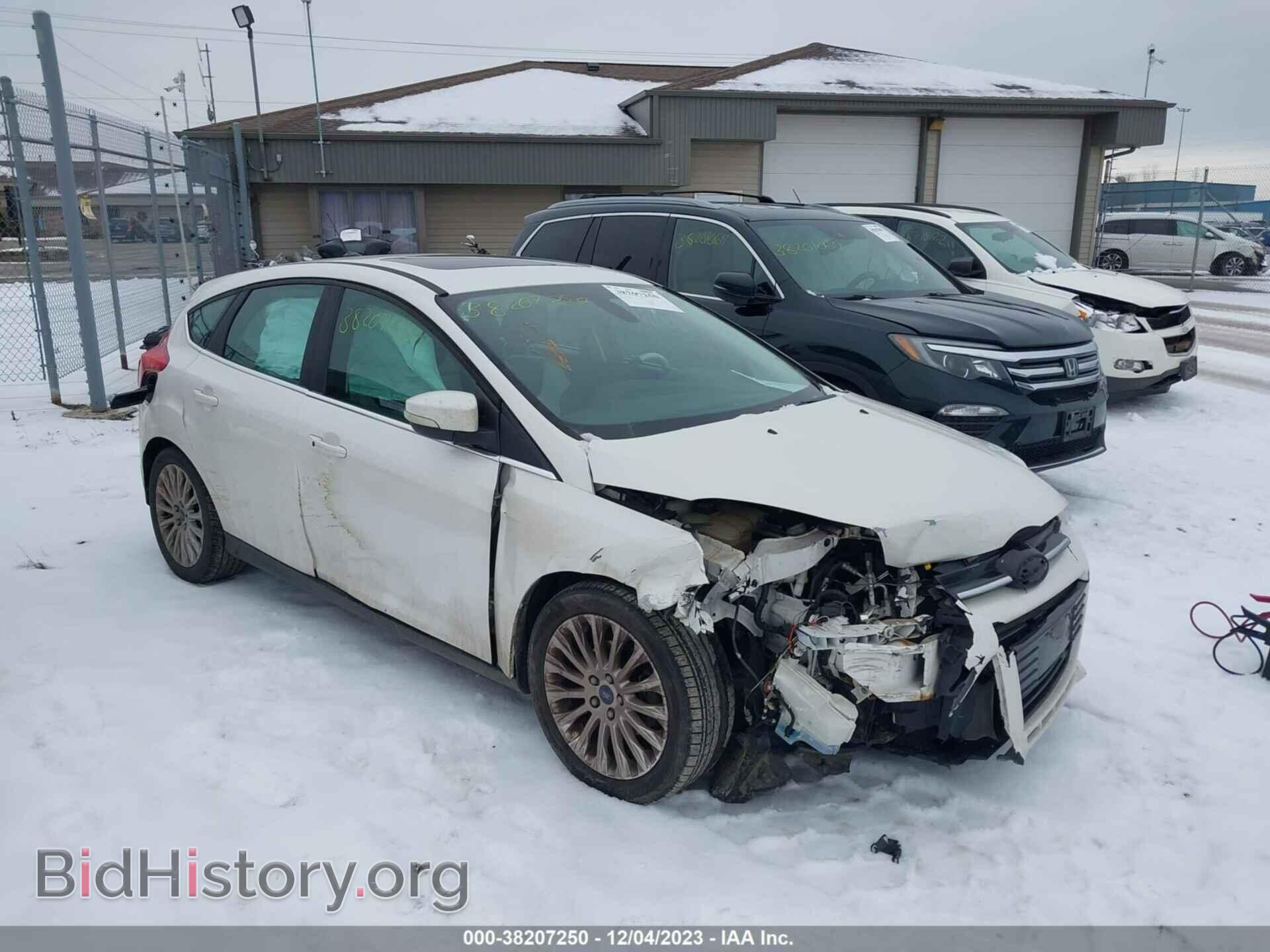 Фотография 1FAHP3N21CL351714 - FORD FOCUS 2012