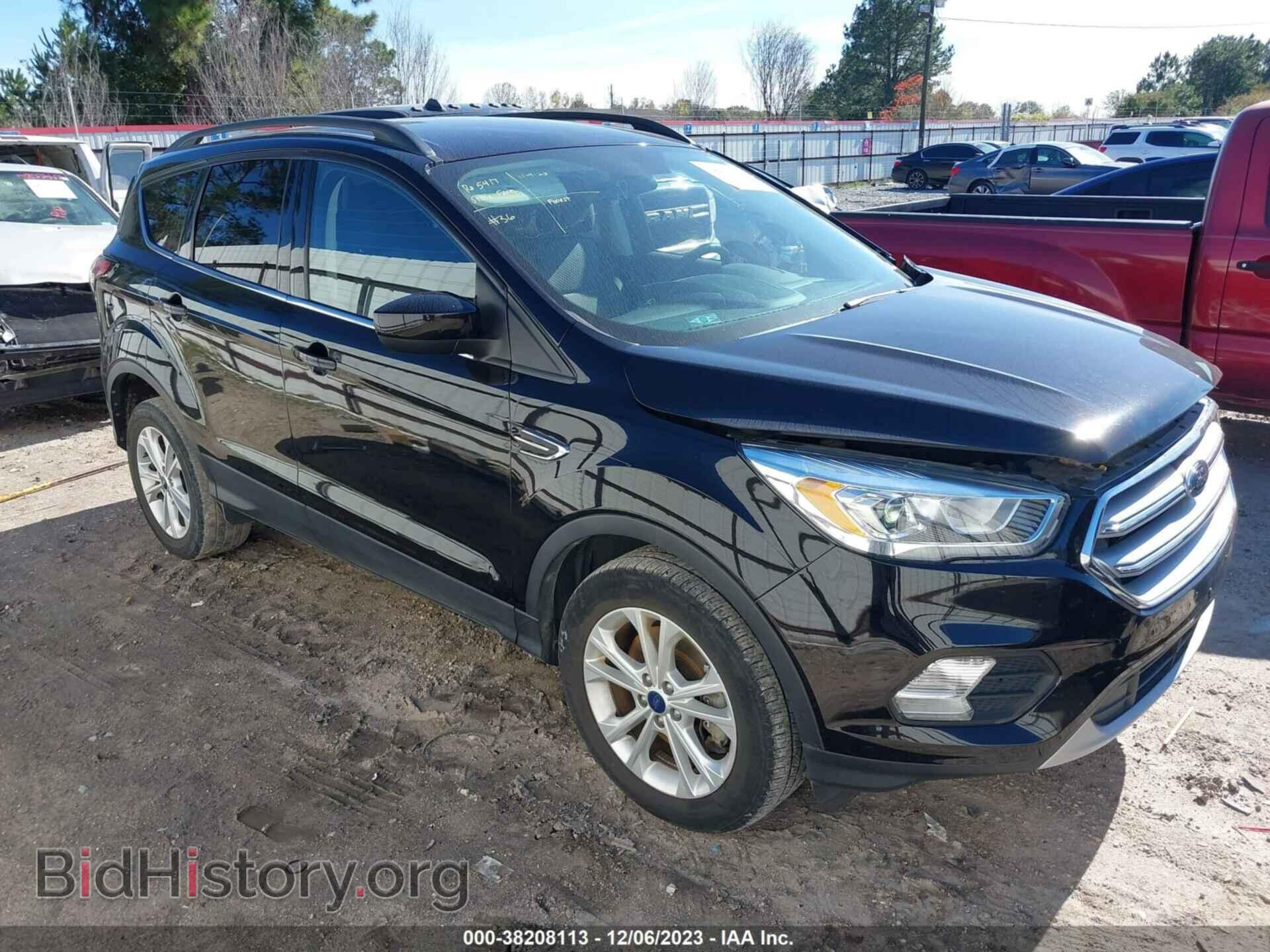 Фотография 1FMCU0G95HUD36877 - FORD ESCAPE 2017