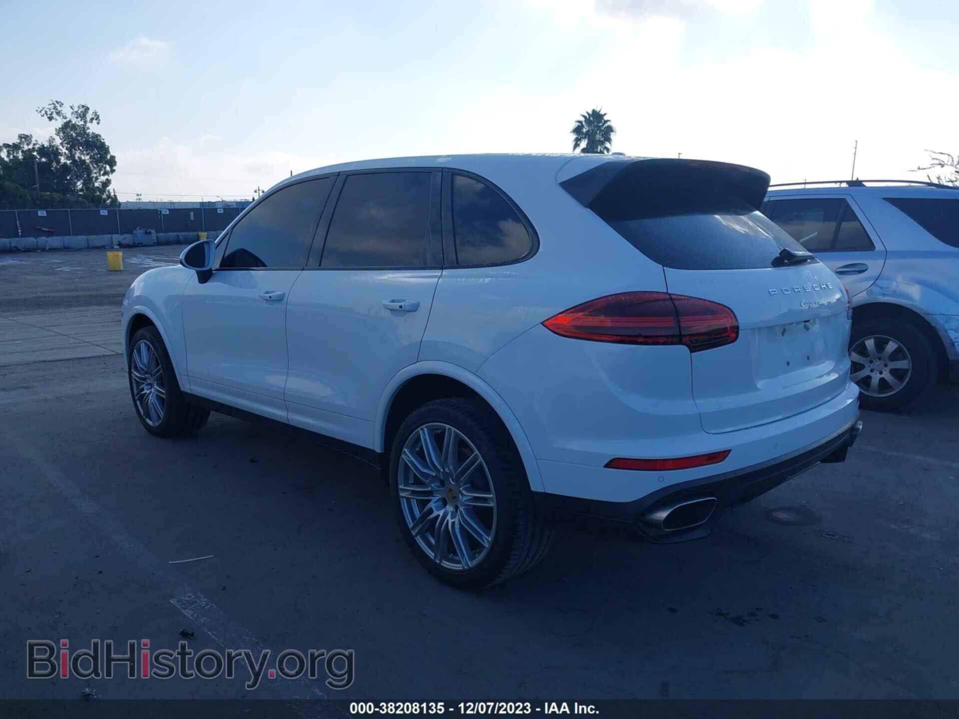 2018 PORSCHE CAYENNE - VIN: WP1AA2A27JKA03009 - Фото 3