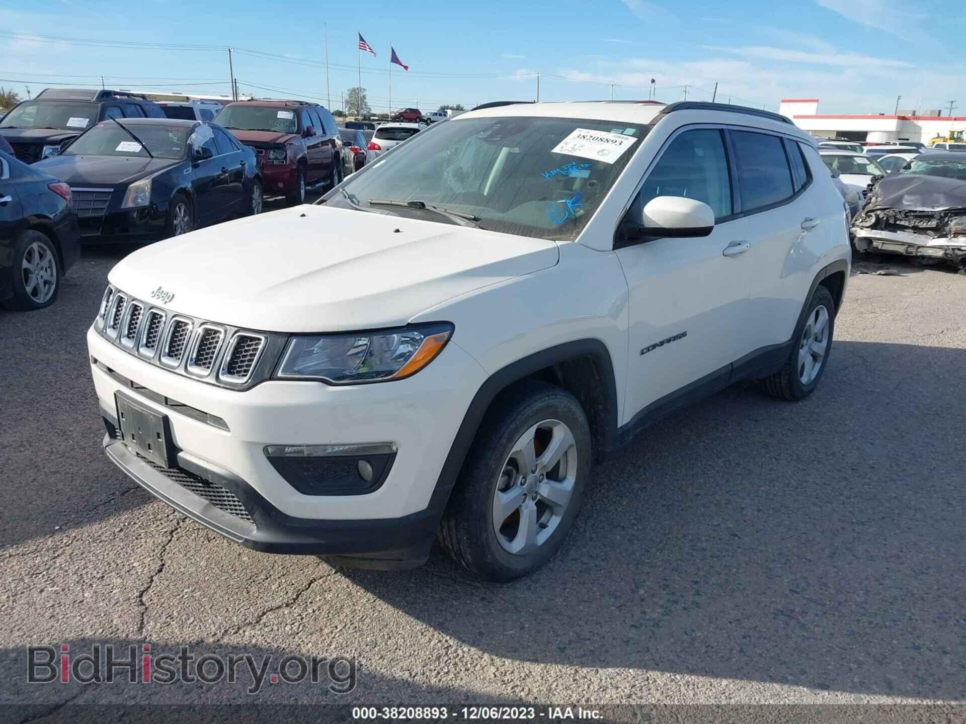 2019 JEEP COMPASS - VIN: 3C4NJCBB8KT802904 - Фото 2