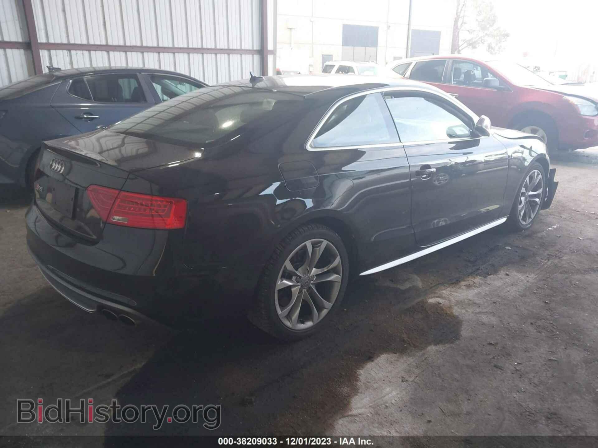 2013 AUDI S5 - VIN: WAUCGAFR1DA032800 - Фото 4
