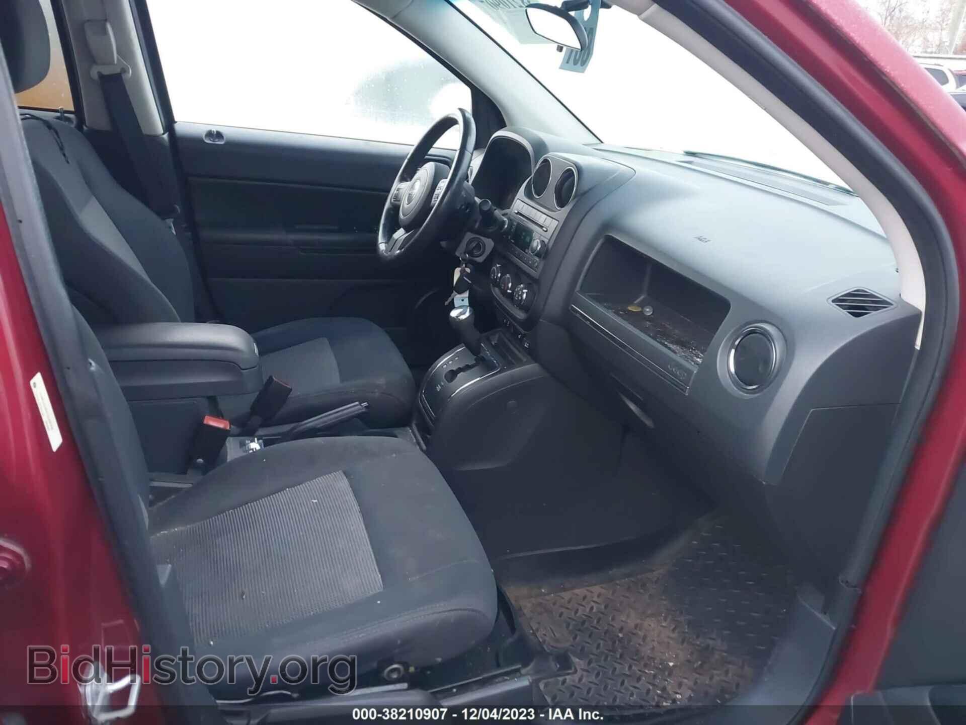 2012 JEEP COMPASS - VIN: 1C4NJDEB8CD559300 - Photo 5