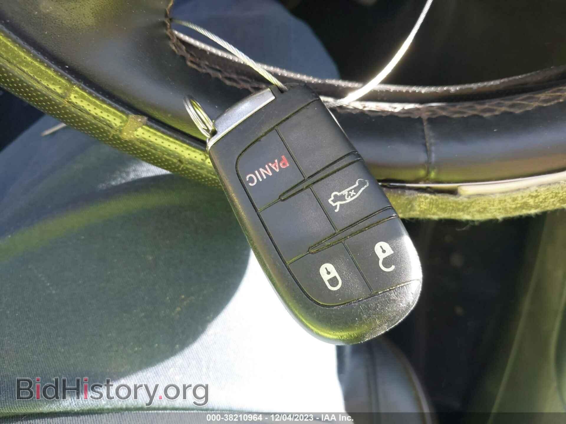 2015 CHRYSLER 200 - VIN: 1C3CCCCB0FN683045 - Фото 11