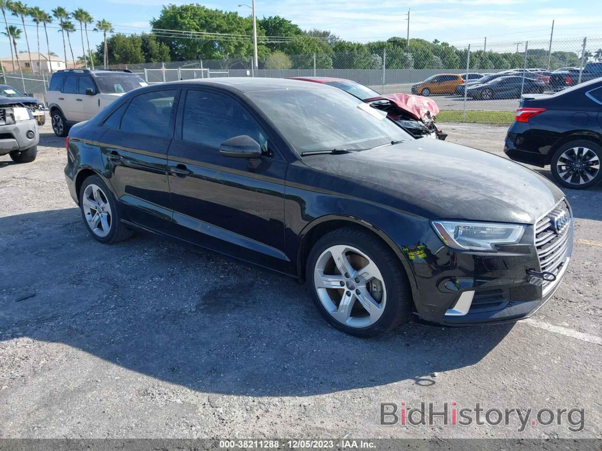 Photo WAUAUGFF8H1036972 - AUDI A3 2017