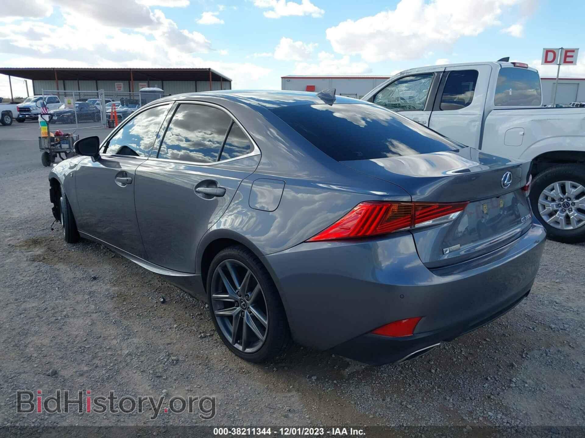 2019 LEXUS IS 300 - VIN: JTHBA1D2XK5096666 - Фото 3