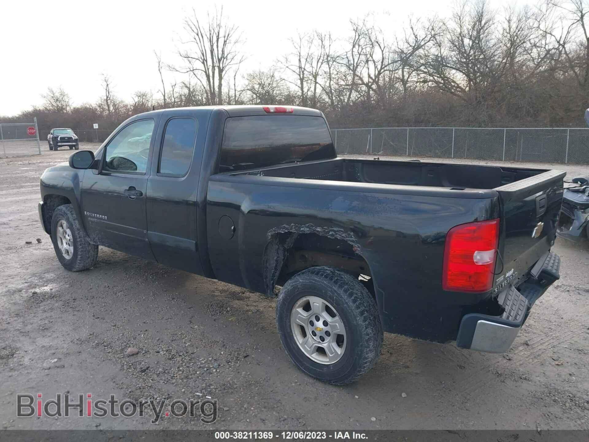 2008 CHEVROLET SILVERADO 1500 - VIN: 2GCEC190981197711 - Фото 3