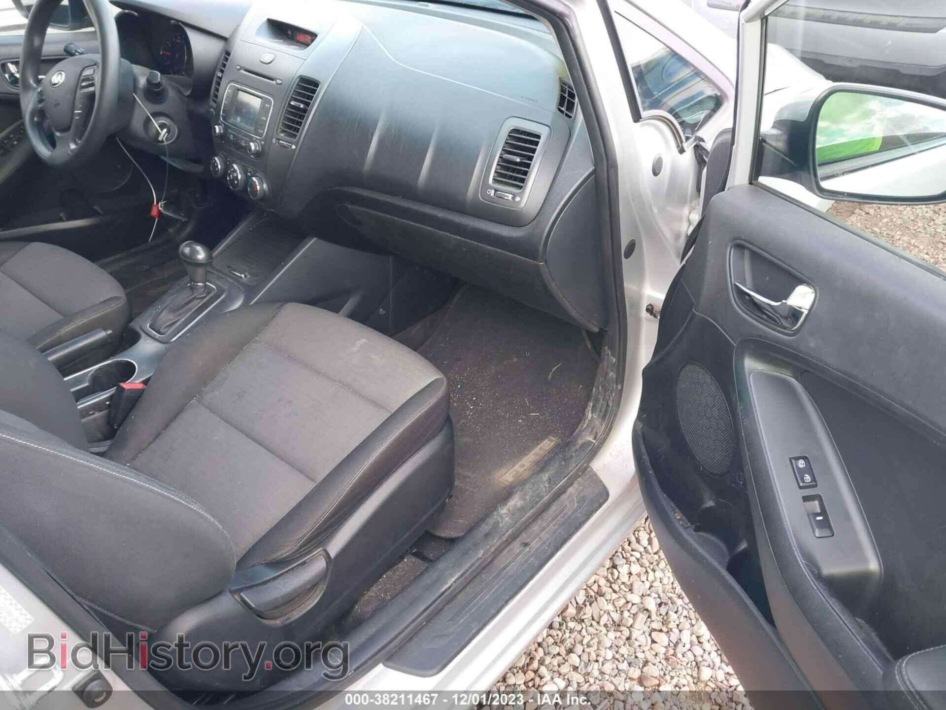 2016 KIA FORTE - VIN: KNAFX4A61G5577940 - Фото 5