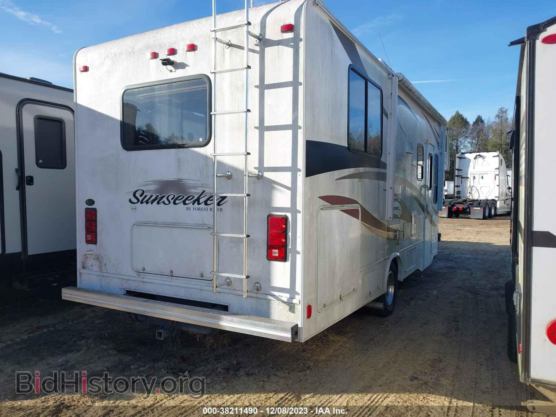 2011 FORD E-450 CUTAWAY - VIN: 1FDXE4FS8BDB38893 - Photo 4