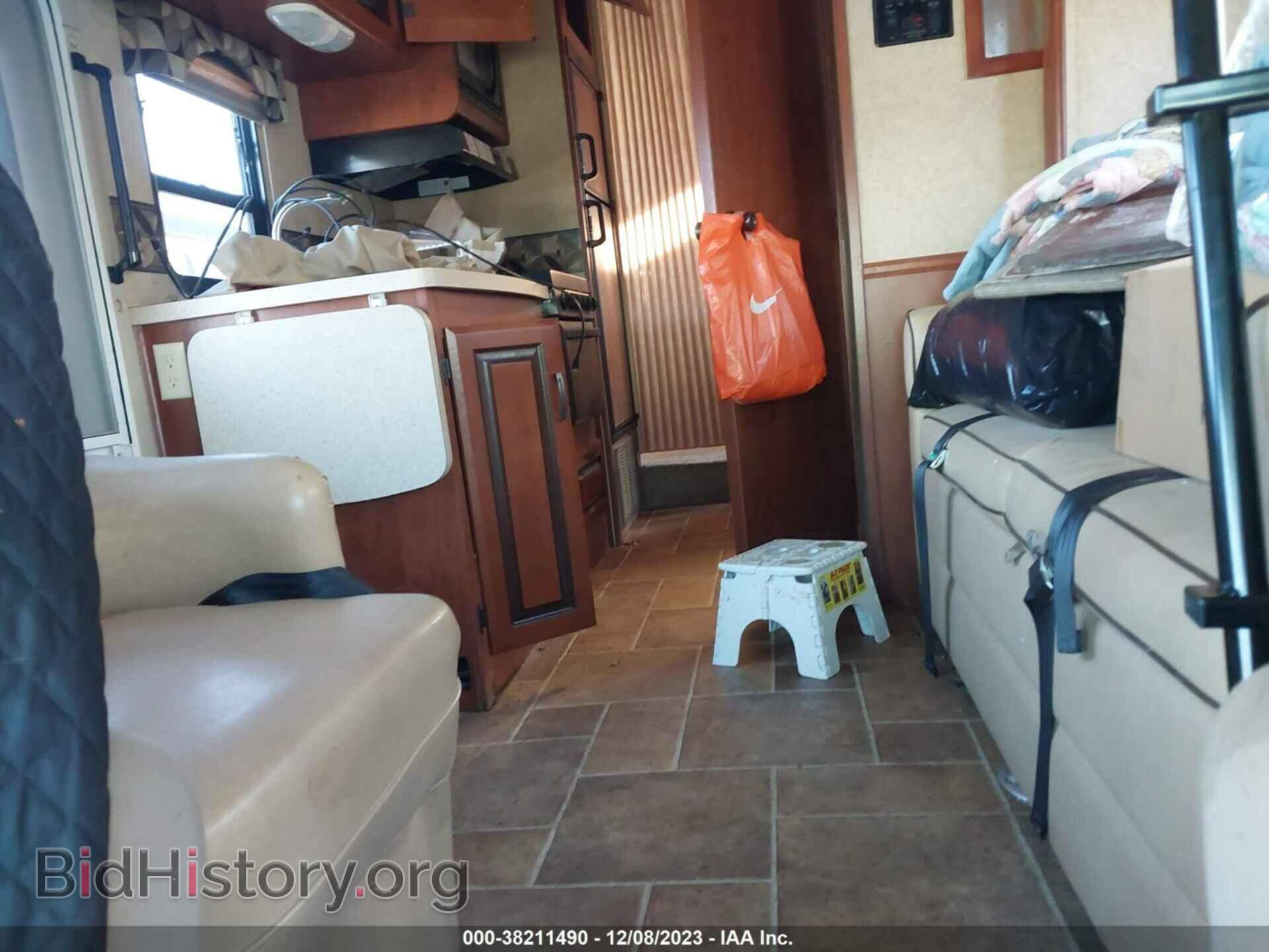 2011 FORD E-450 CUTAWAY - VIN: 1FDXE4FS8BDB38893 - Photo 8