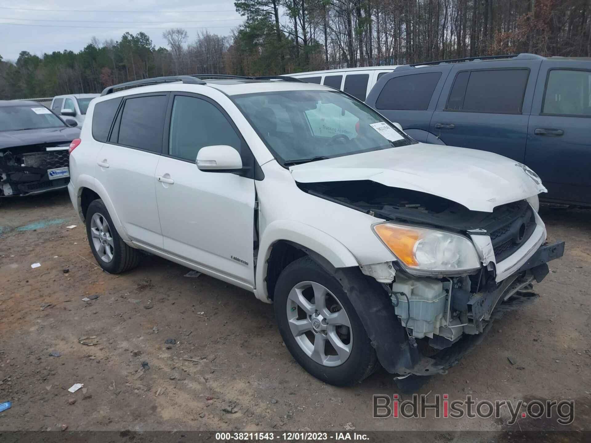 Photo 2T3YF4DV3CW132877 - TOYOTA RAV4 2012