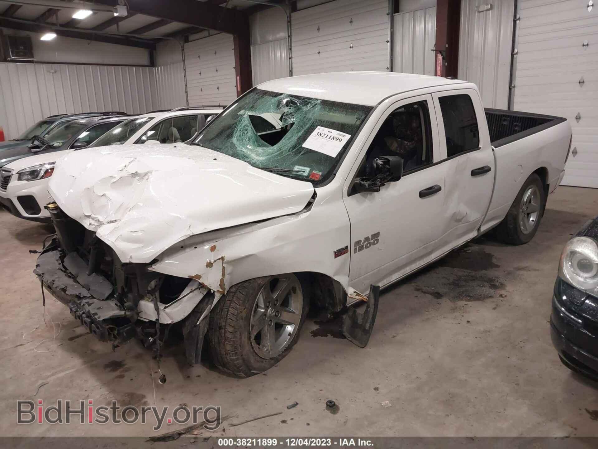 2014 RAM 1500 - VIN: 1C6RR7FT3ES330077 - Фото 2
