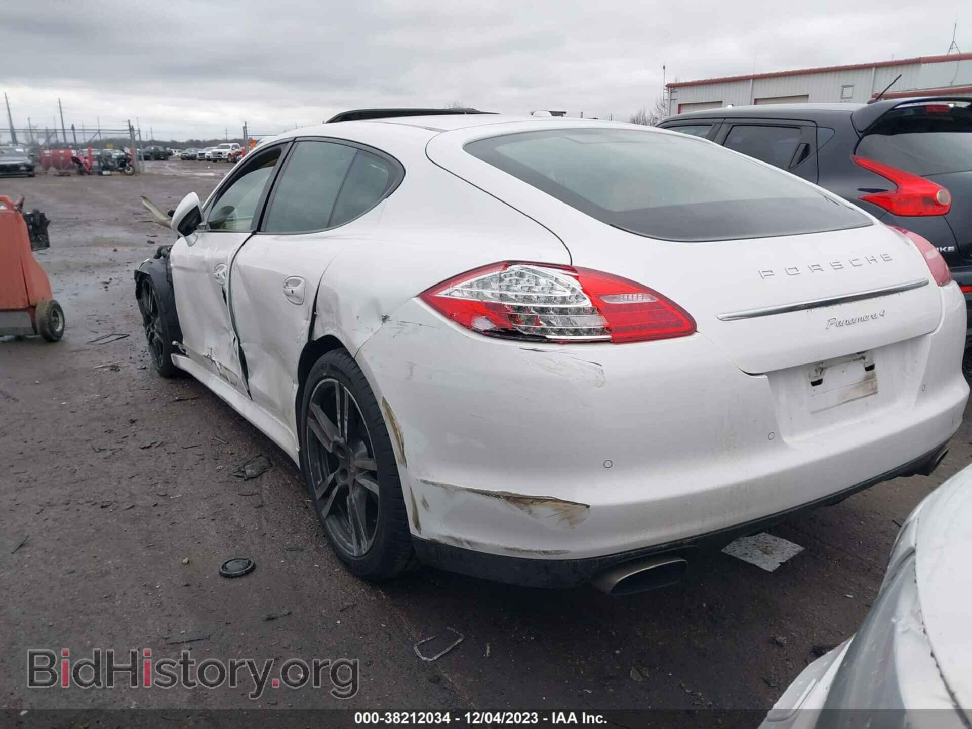 2012 PORSCHE PANAMERA - VIN: WP0AA2A78CL012036 - Photo 3