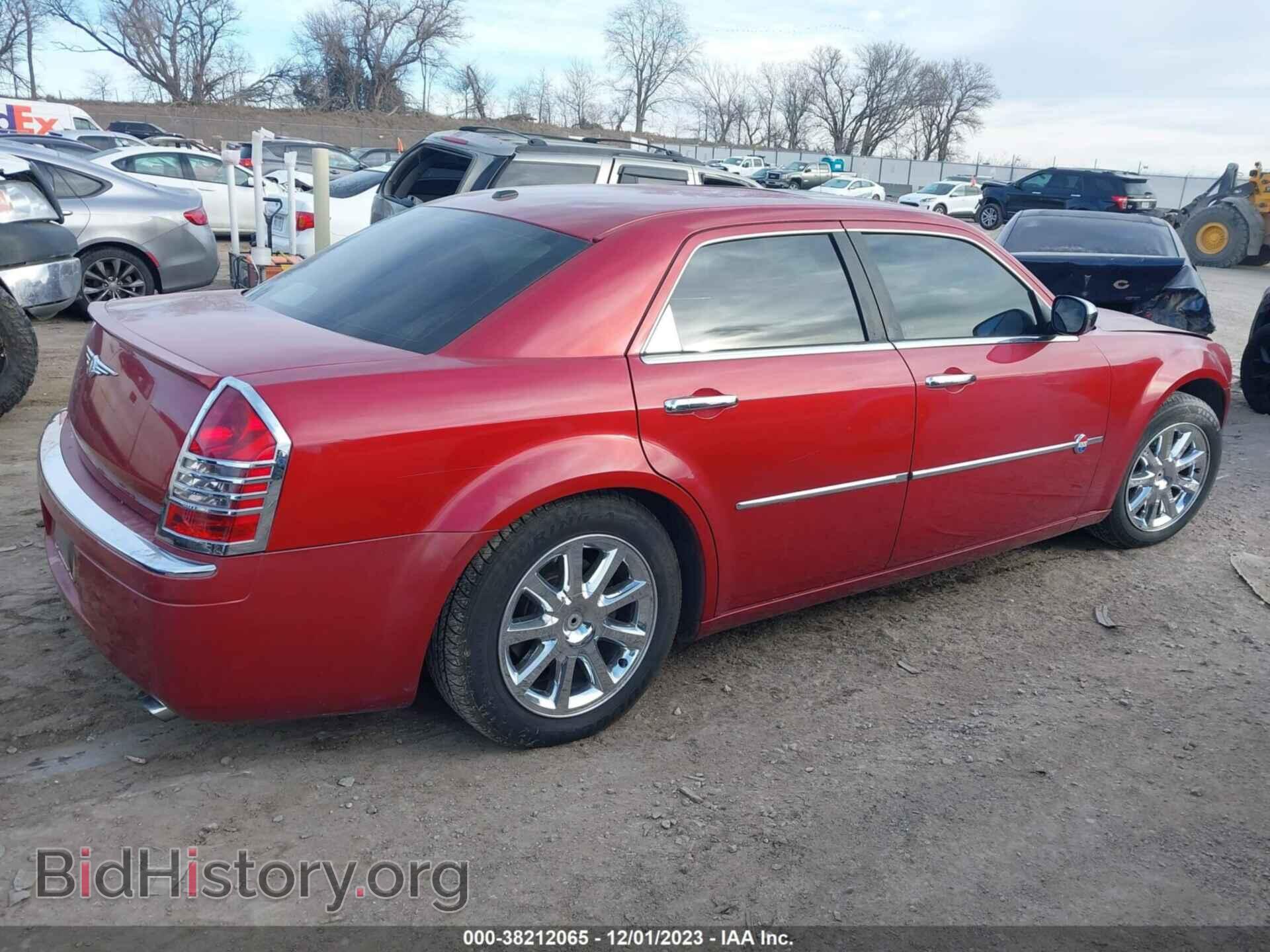 2006 CHRYSLER 300 - VIN: 2C3LA63H66H455202 - Фото 4