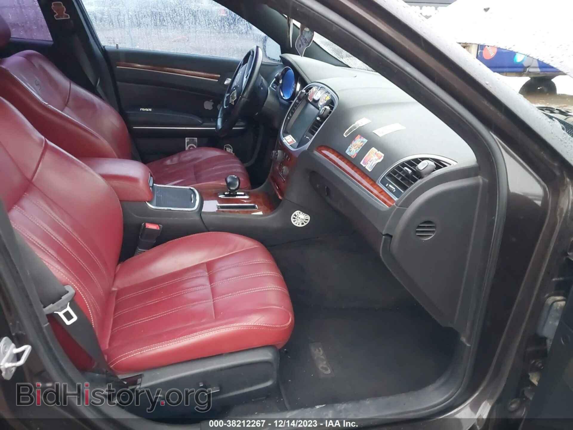 2012 CHRYSLER 300 - VIN: 2C3CCAAG8CH277568 - Photo 5