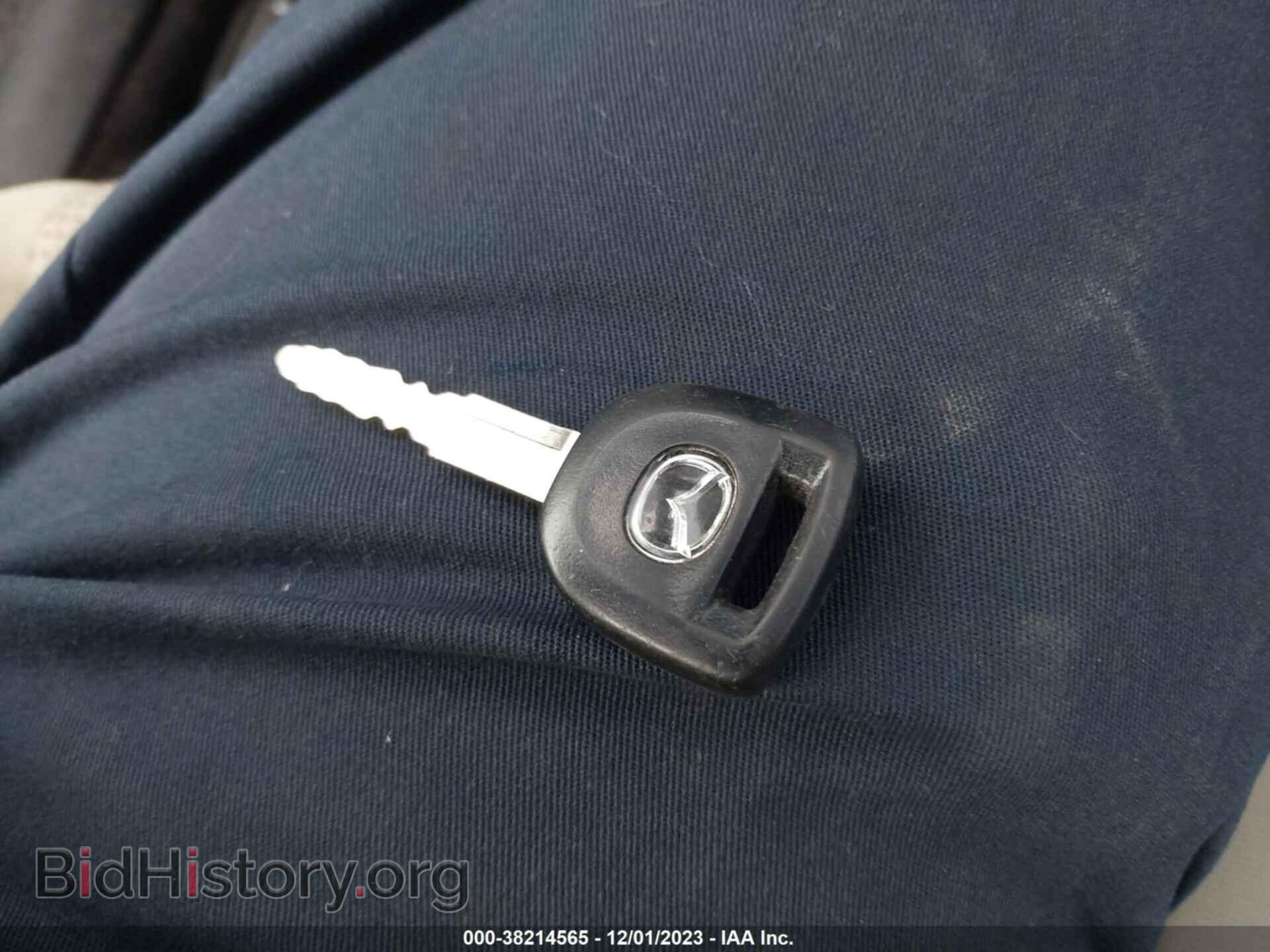 2009 MAZDA MAZDA3 - VIN: JM1BK343391227862 - Фото 11