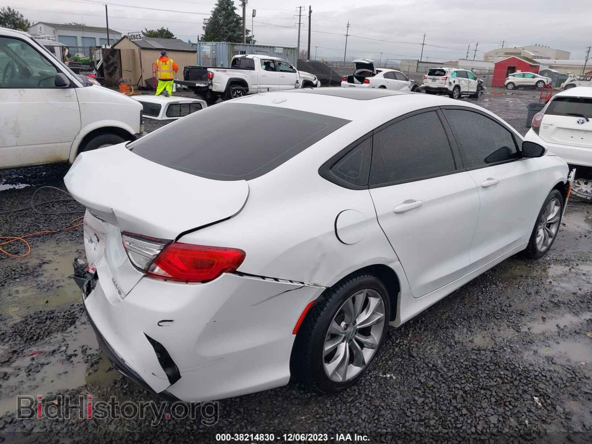 2015 CHRYSLER 200 - VIN: 1C3CCCBB0FN662035 - Photo 4
