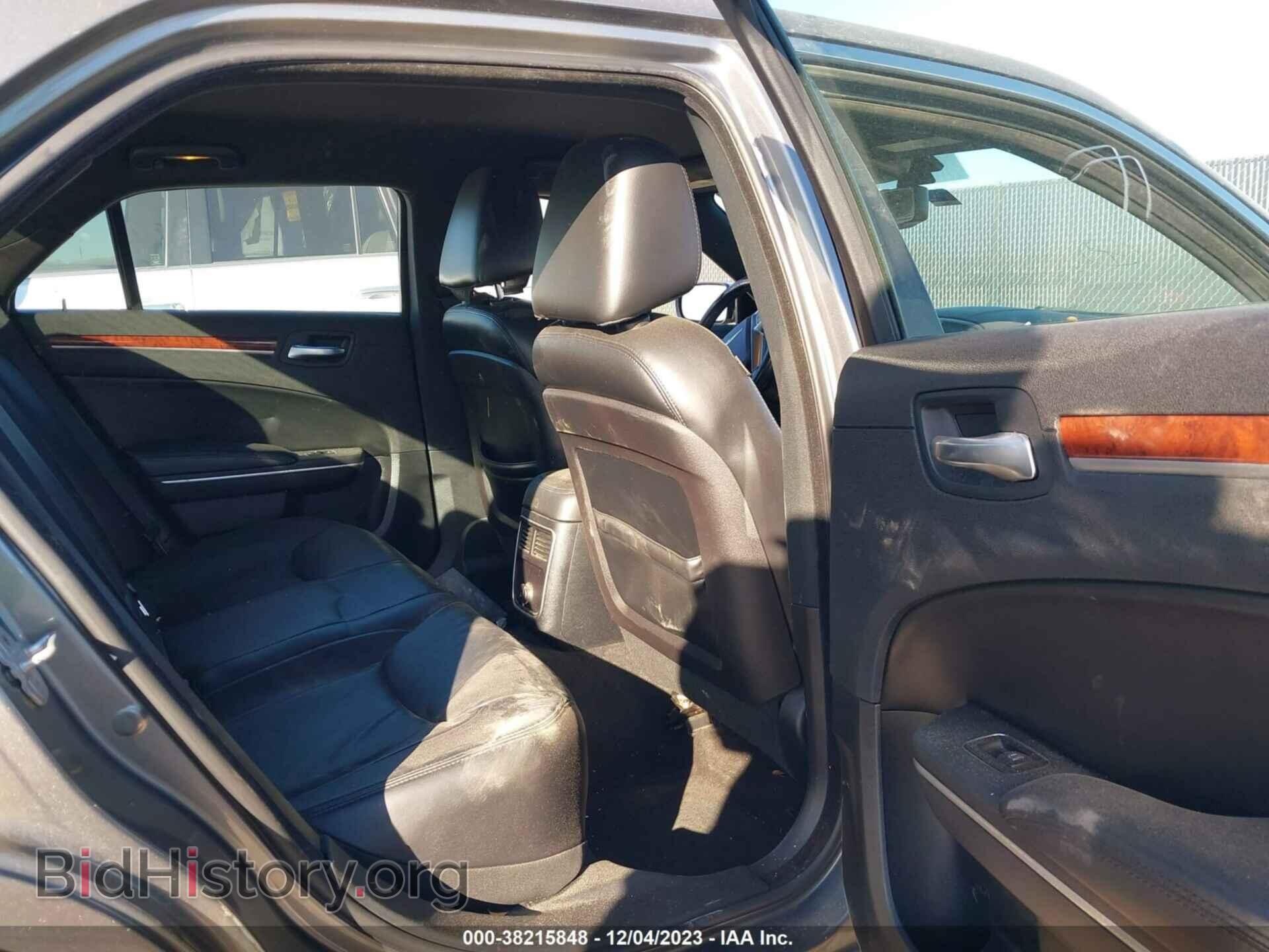 2012 CHRYSLER 300 - VIN: 2C3CCACG9CH182143 - Фото 8