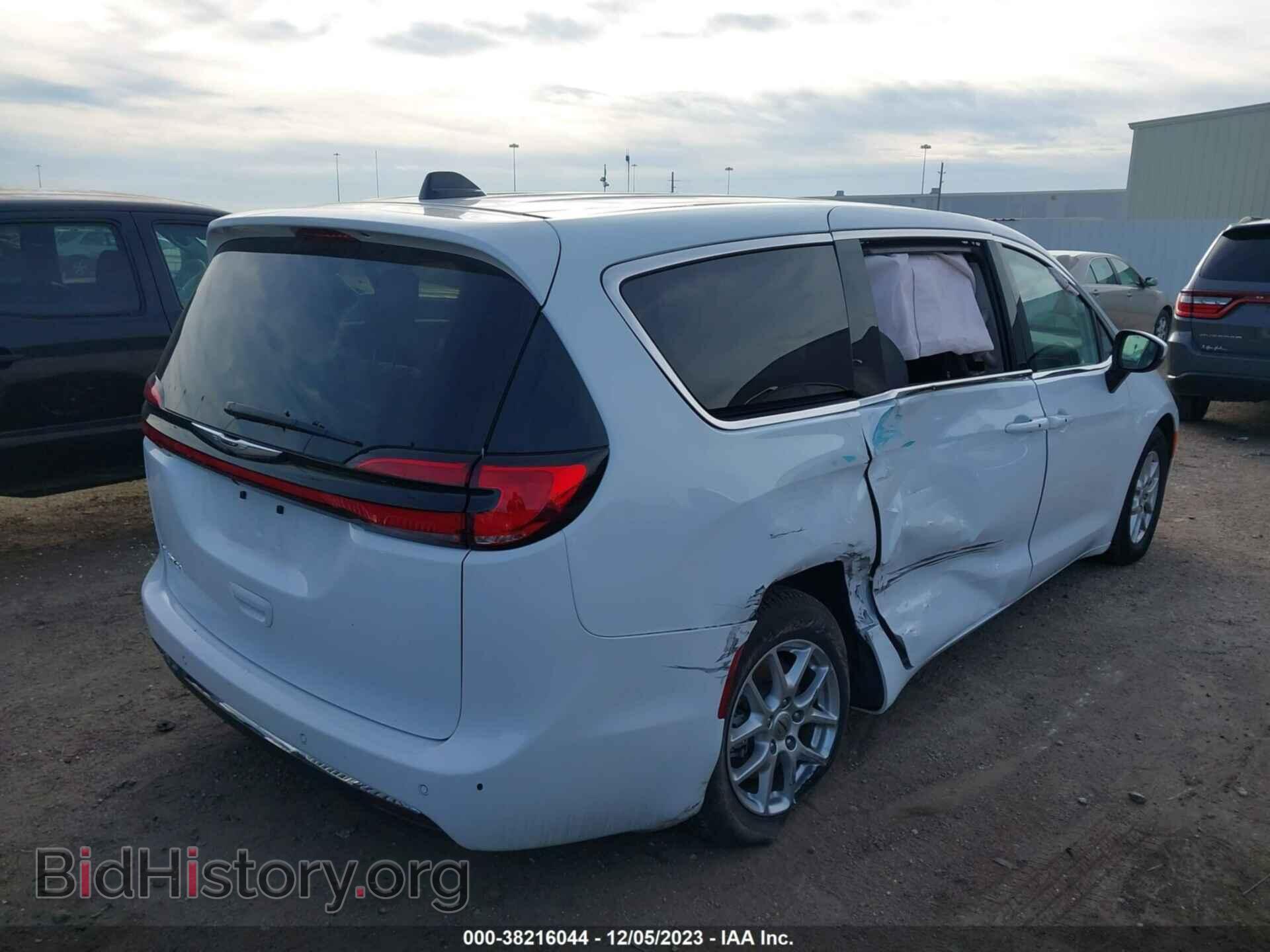 2023 CHRYSLER PACIFICA - VIN: 2C4RC1BG7PR553369 - Фото 4