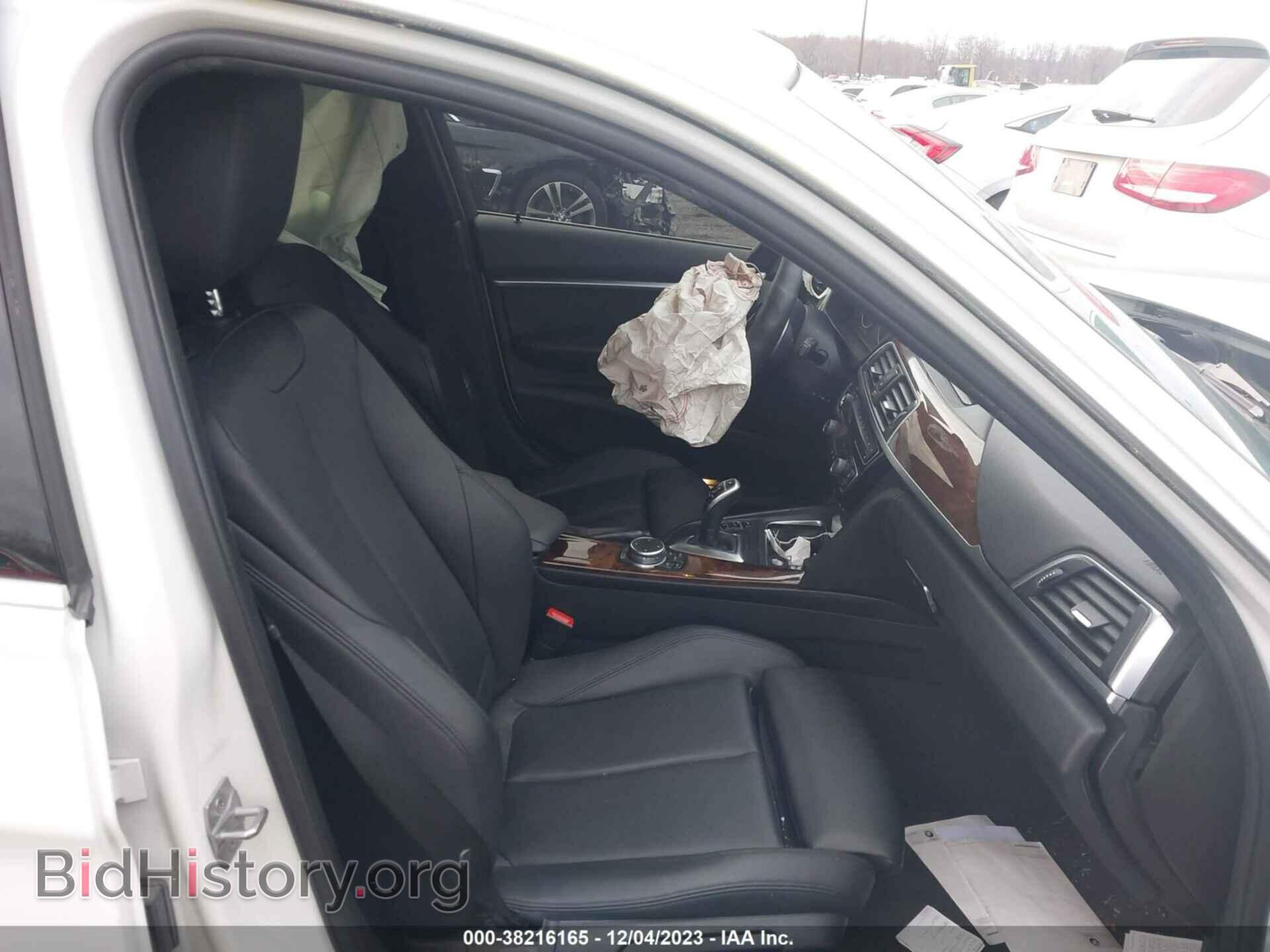 2017 BMW 330I - VIN: WBA8D9G32HNU61367 - Фото 5