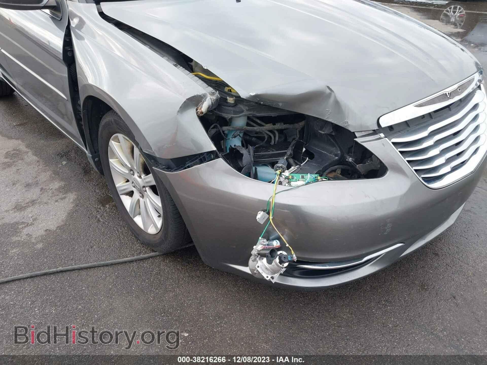 2012 CHRYSLER 200 - VIN: 1C3CCBBB7CN191636 - Фото 6