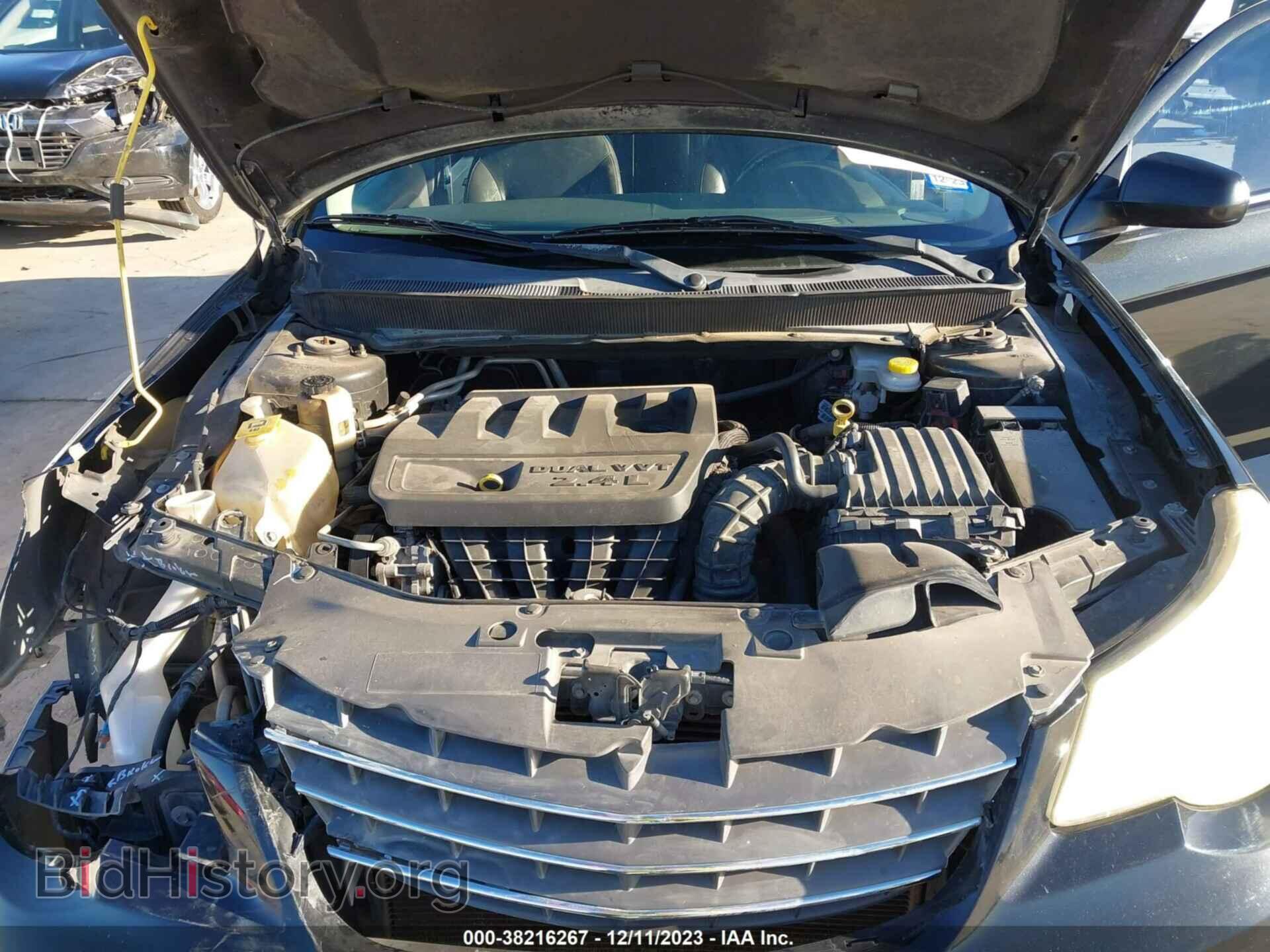 2010 CHRYSLER SEBRING - VIN: 1C3CC5FB5AN144727 - Фото 10