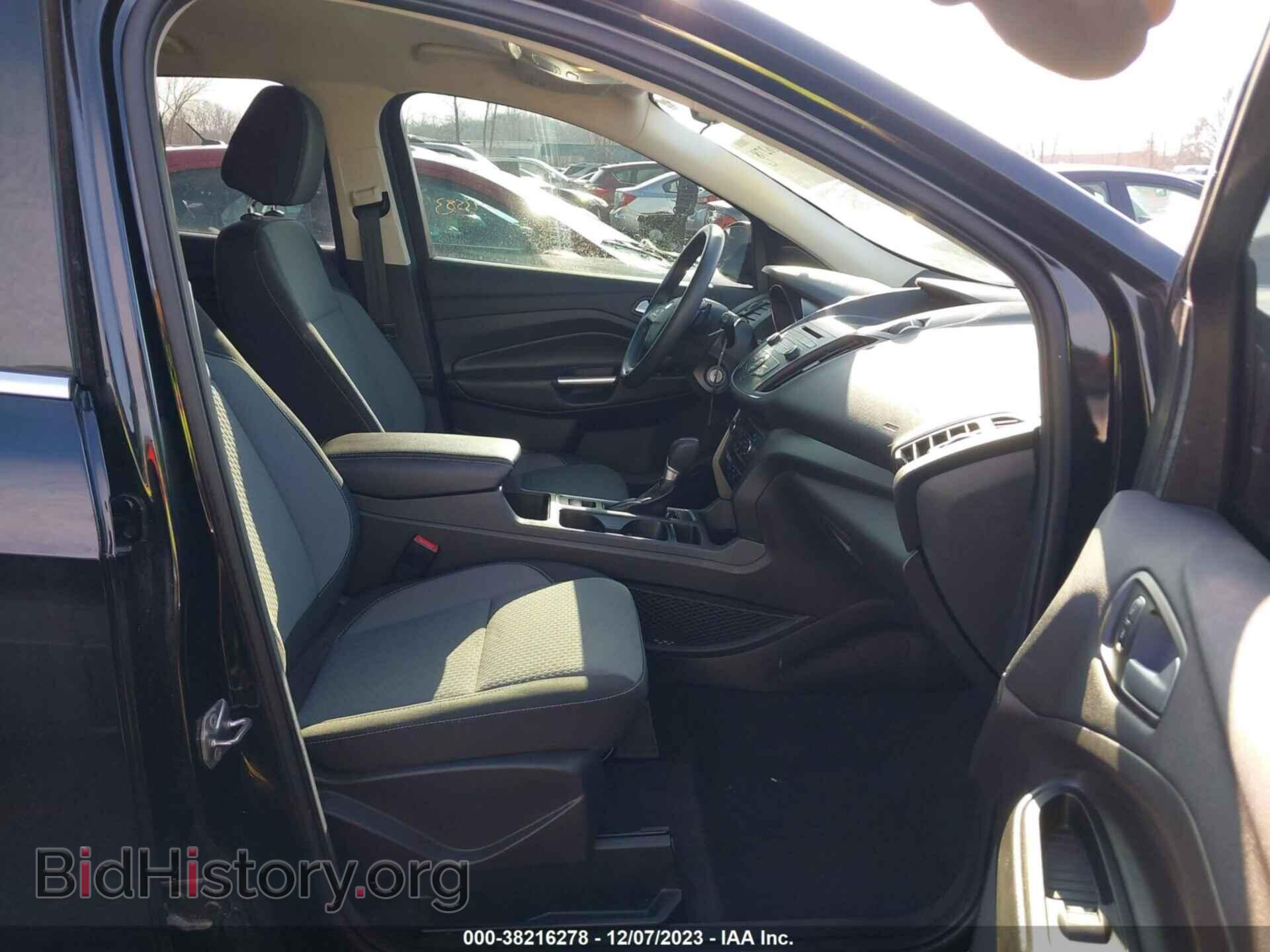 2017 FORD ESCAPE - VIN: 1FMCU0GD7HUE53476 - Фото 5