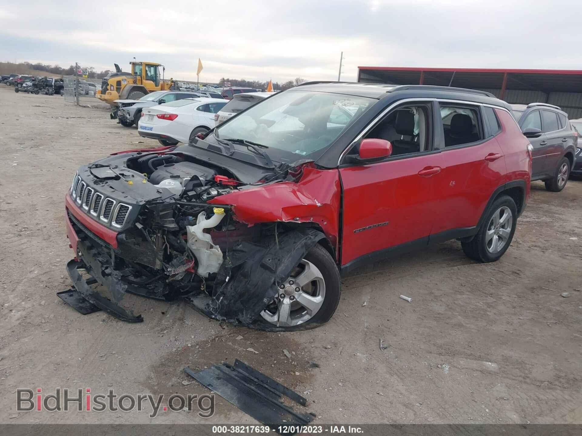 2019 JEEP COMPASS - VIN: 3C4NJDBB4KT742173 - Photo 2