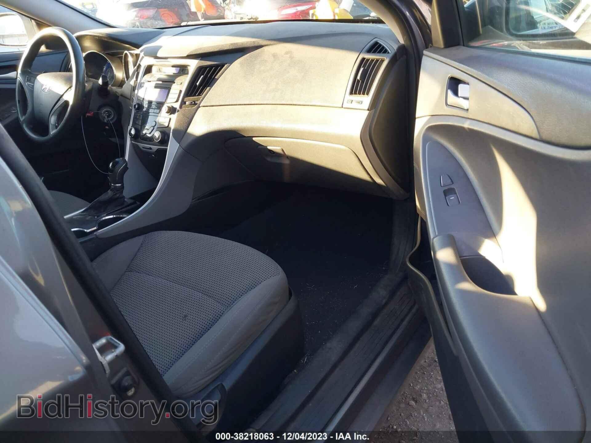 2012 HYUNDAI SONATA - VIN: 5NPEB4AC0CH329322 - Фото 5