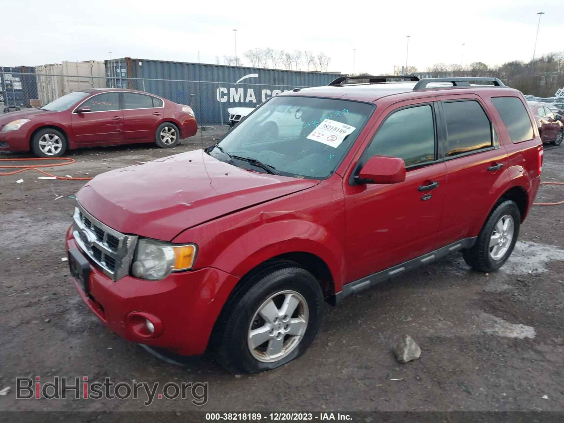 2010 FORD ESCAPE - VIN: 1FMCU0D72AKA54779 - Фото 2
