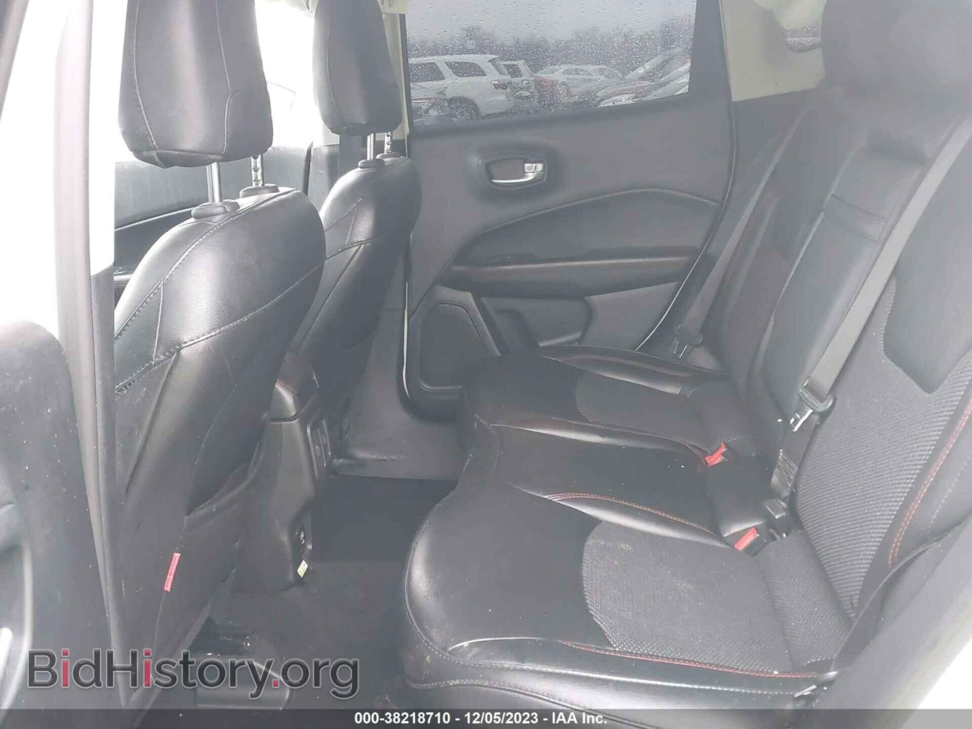 2019 JEEP COMPASS - VIN: 3C4NJDDB7KT668826 - Фото 8
