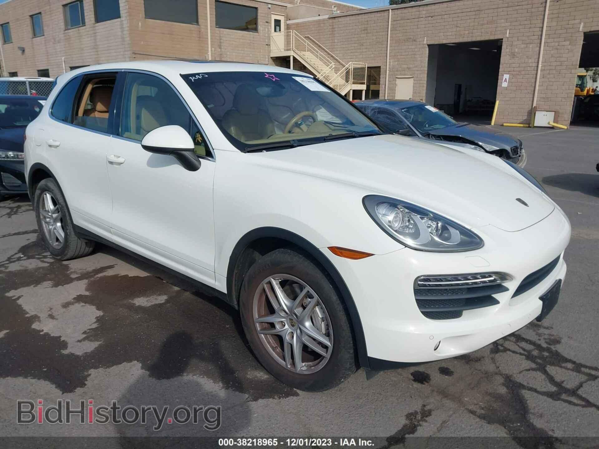 Photo WP1AB2A29BLA41995 - PORSCHE CAYENNE 2011