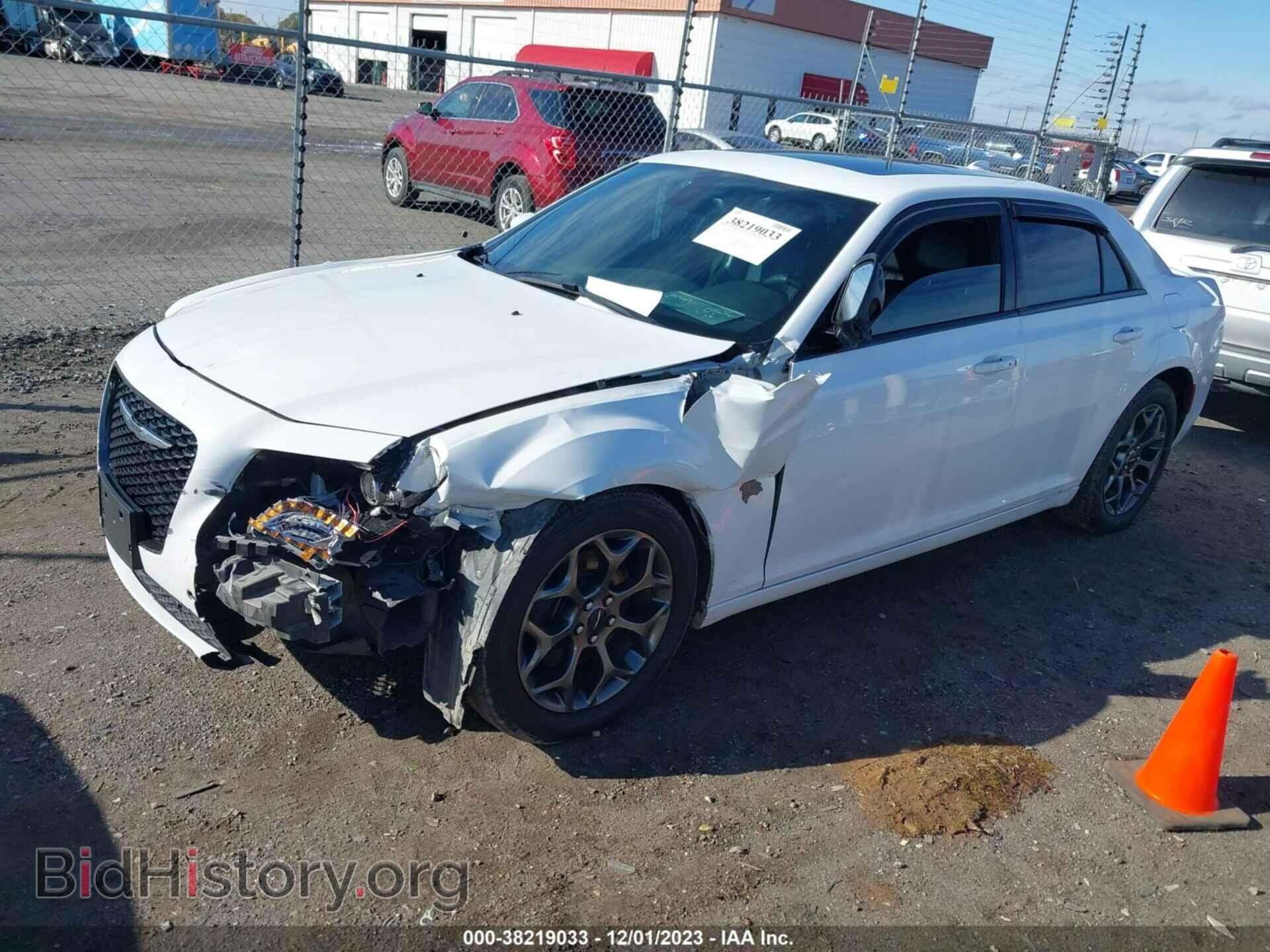 2016 CHRYSLER 300 - VIN: 2C3CCAGG7GH144958 - Фото 2