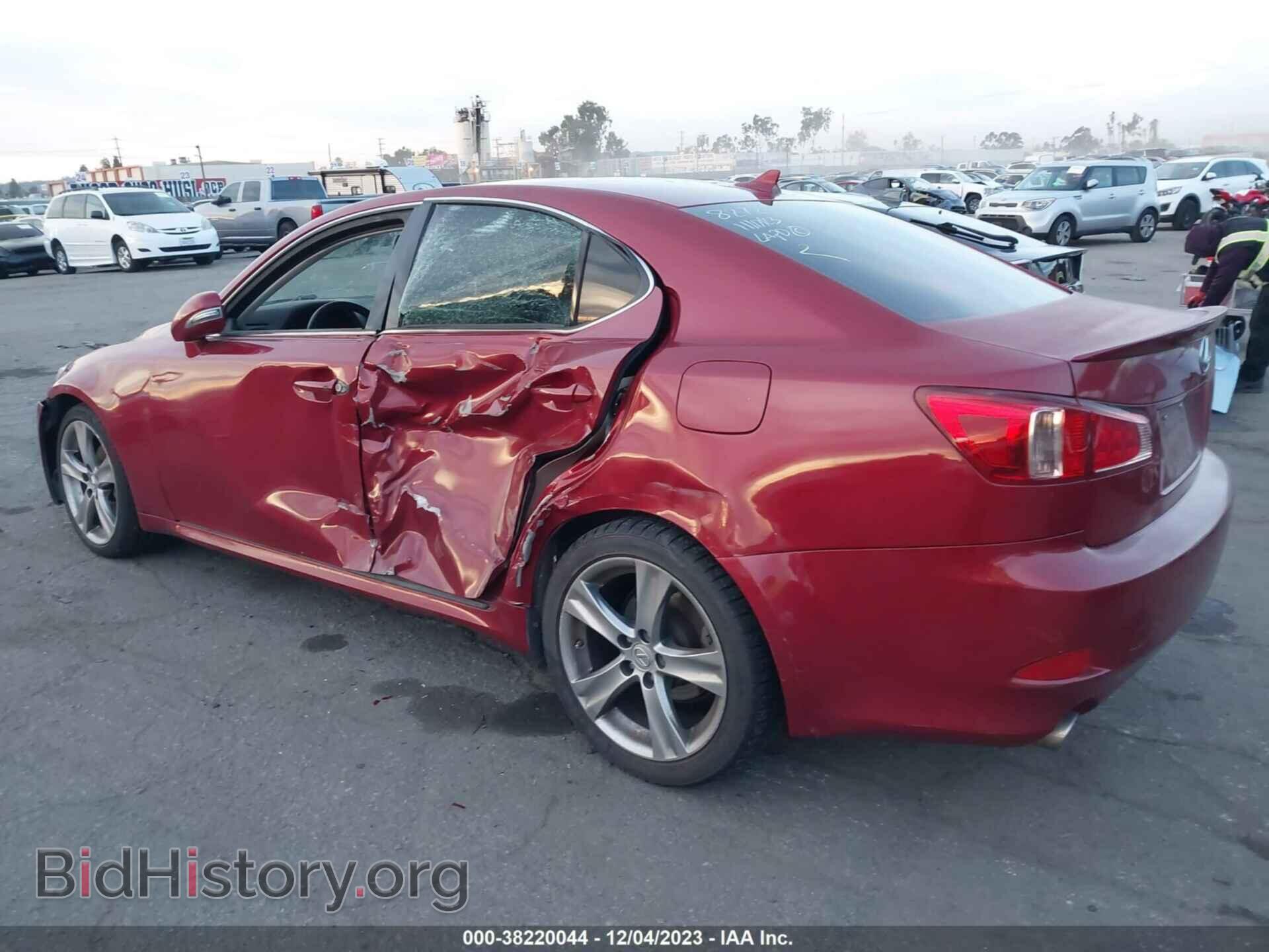 2011 LEXUS IS 250 - VIN: JTHBF5C28B5152789 - Фото 3