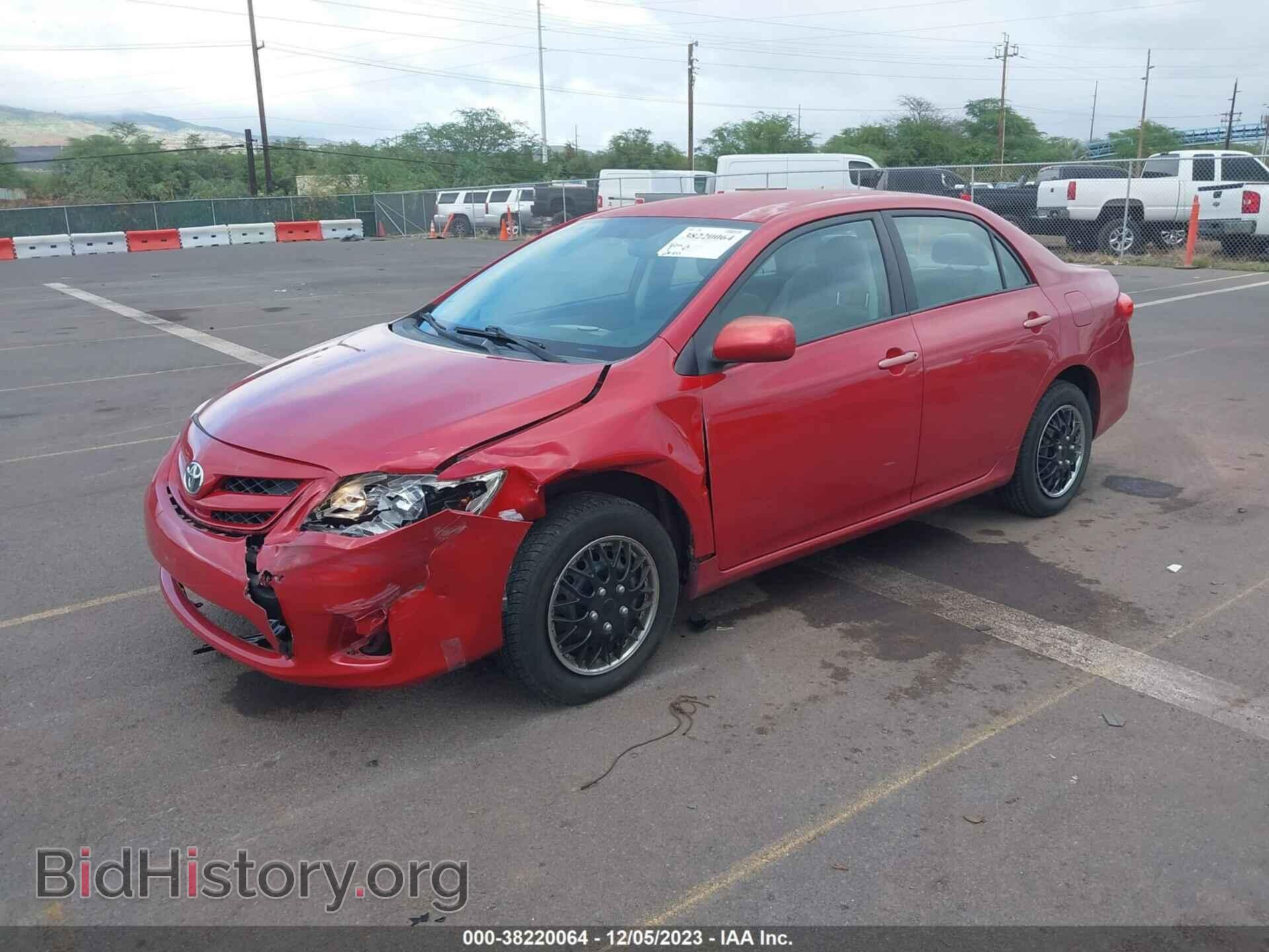 2011 TOYOTA COROLLA - VIN: 2T1BU4EE5BC654039 - Фото 2