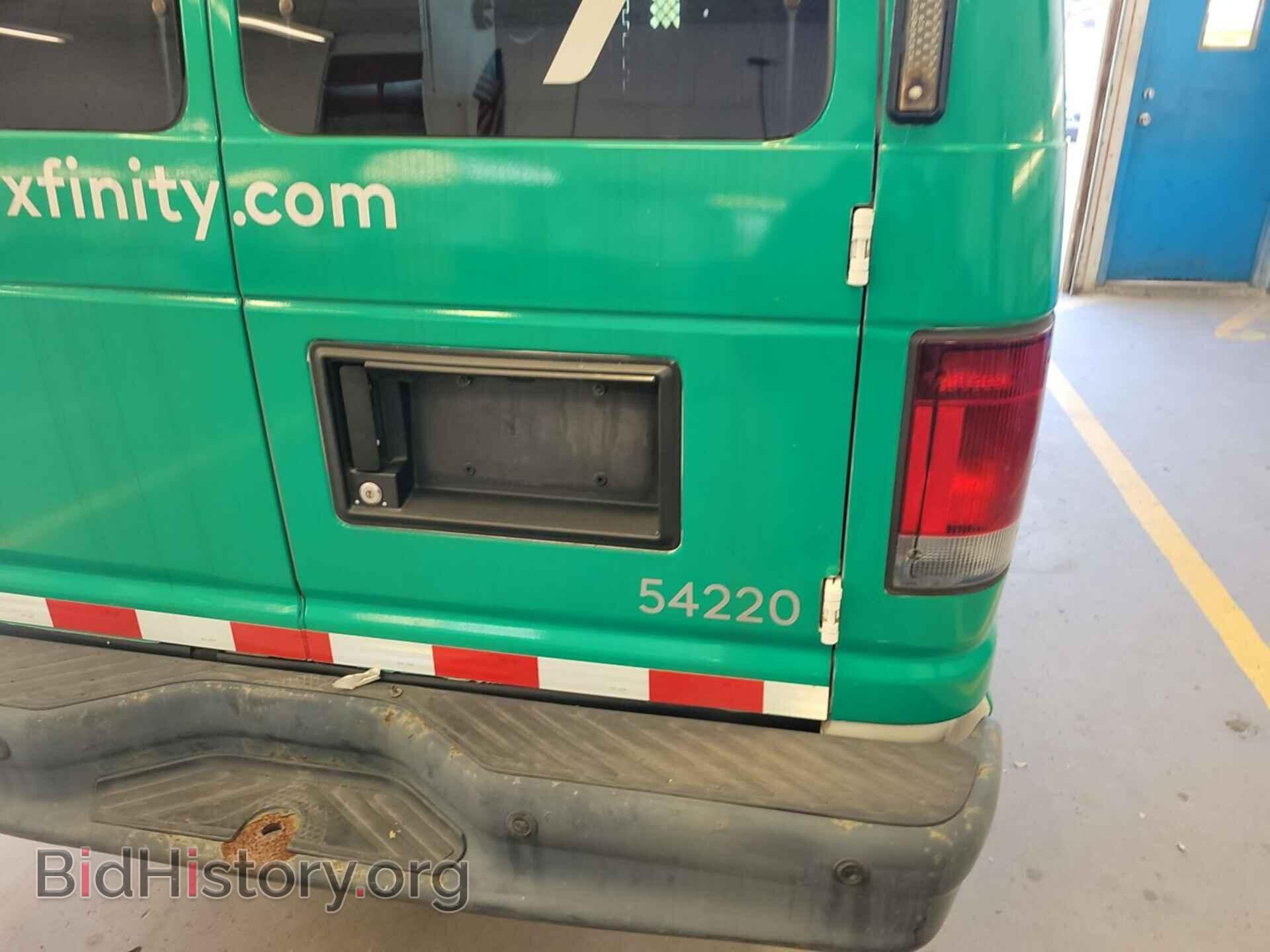 2011 FORD E-250 - VIN: 1FTNE2EL7BDA94850 - Фото 4