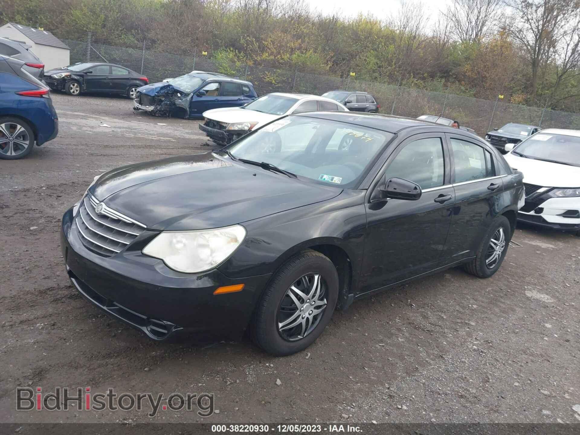 2010 CHRYSLER SEBRING - VIN: 1C3CC4FB3AN148074 - Фото 2