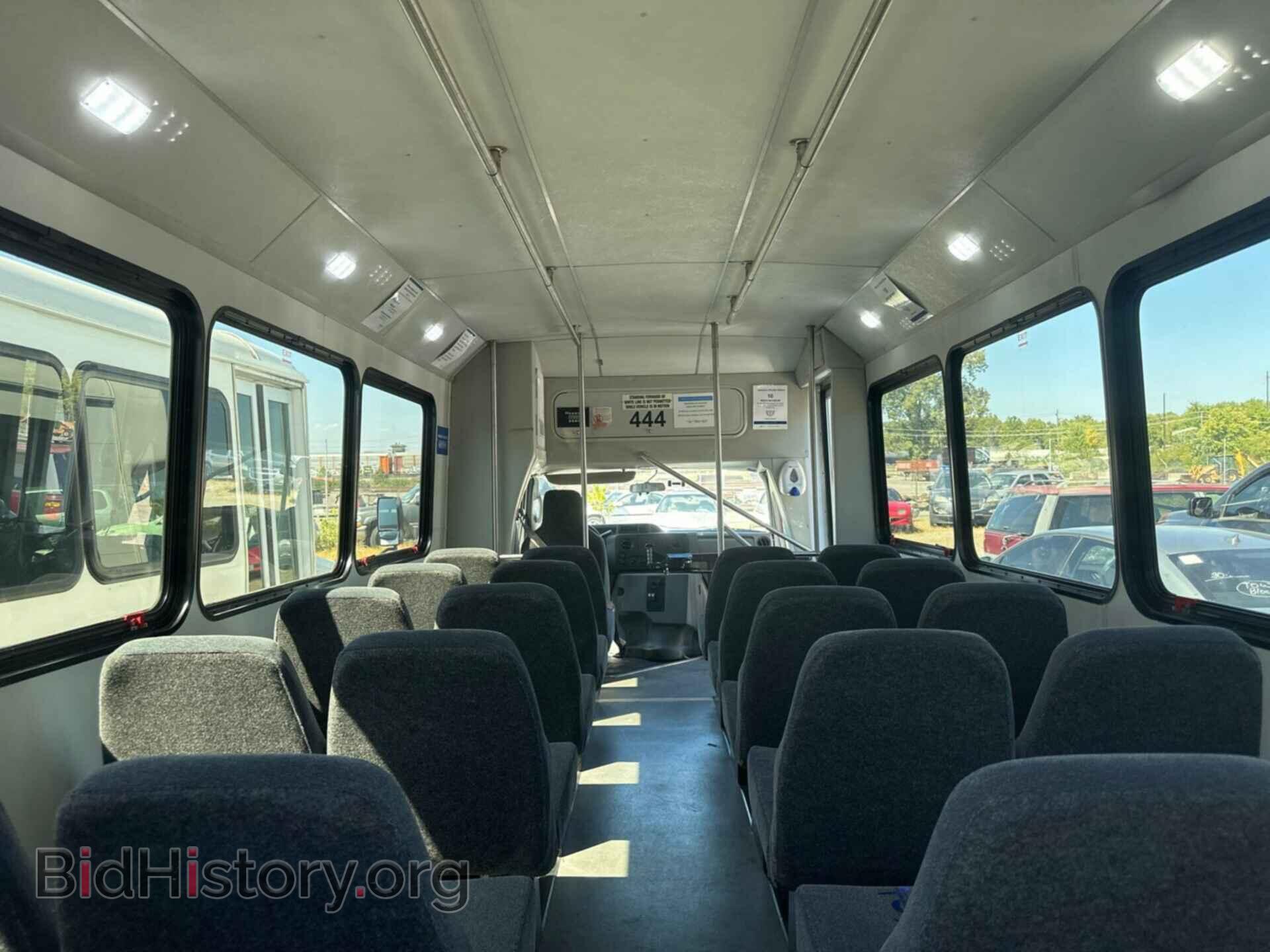 2017 FORD E-450 CUTAWAY - VIN: 1FDFE4FSXHDC32004 - Фото 8