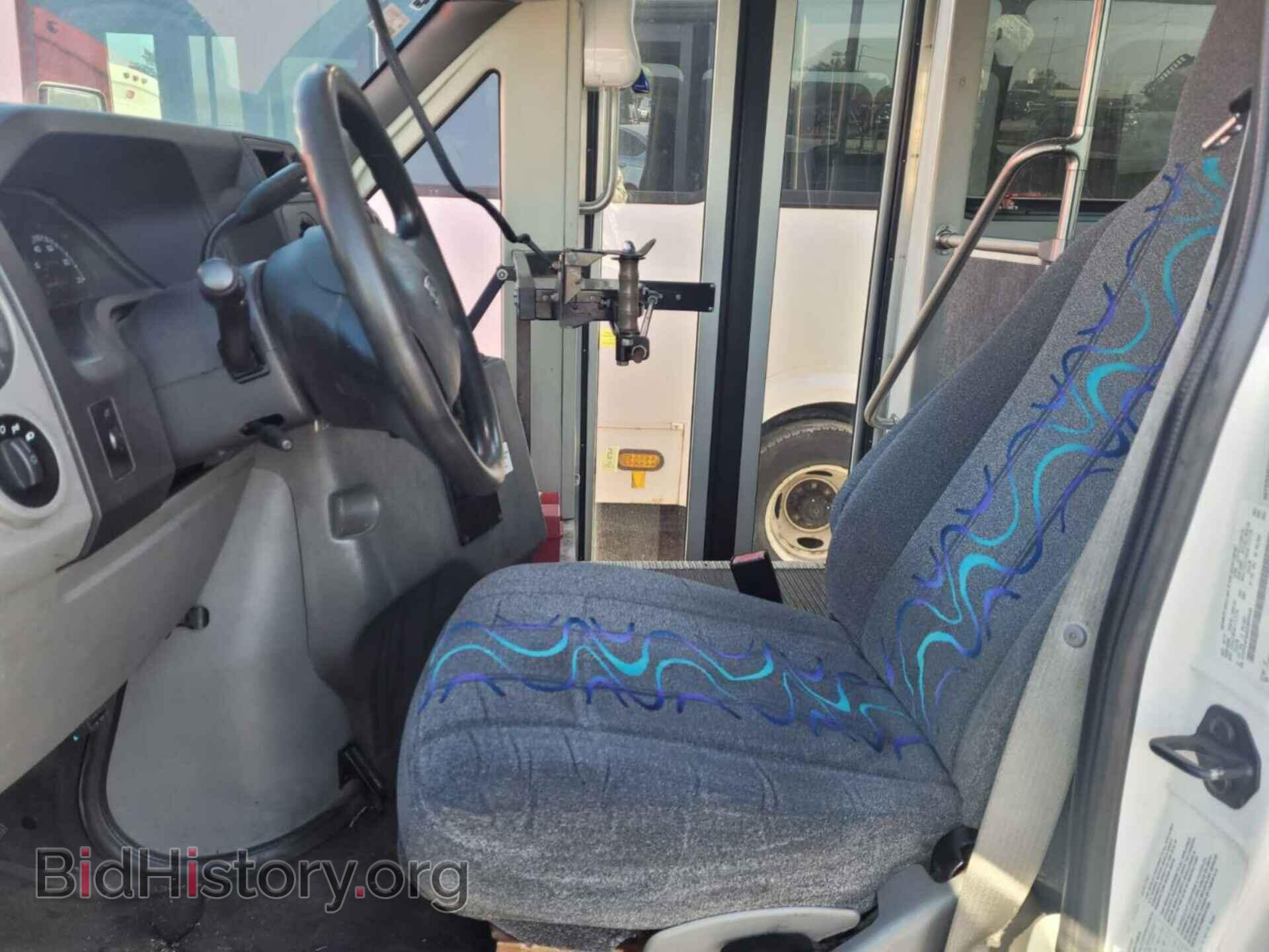 2014 FORD E-450 CUTAWAY - VIN: 1FDFE4FS4EDB05549 - Фото 5