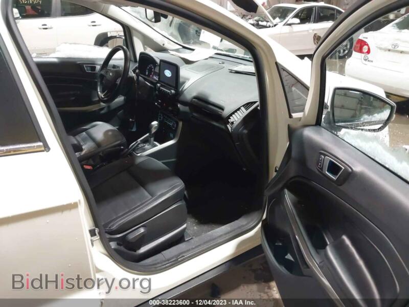 2020 Ford ECOSPORT (VIN MAJ6S3KL2LC332494) — фото 5 из 16