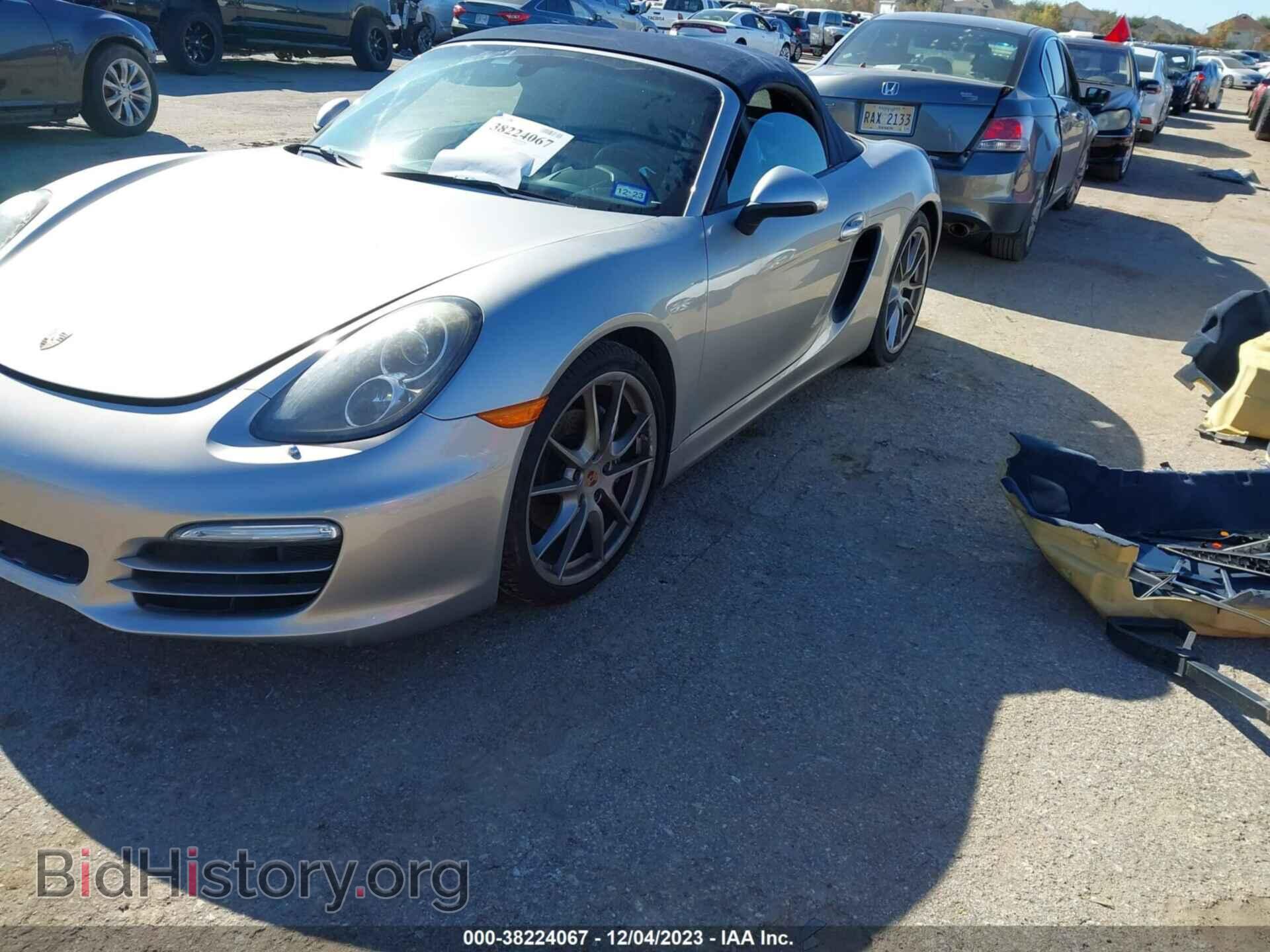 2013 PORSCHE BOXSTER - VIN: WP0CA2A8XDS114172 - Фото 2