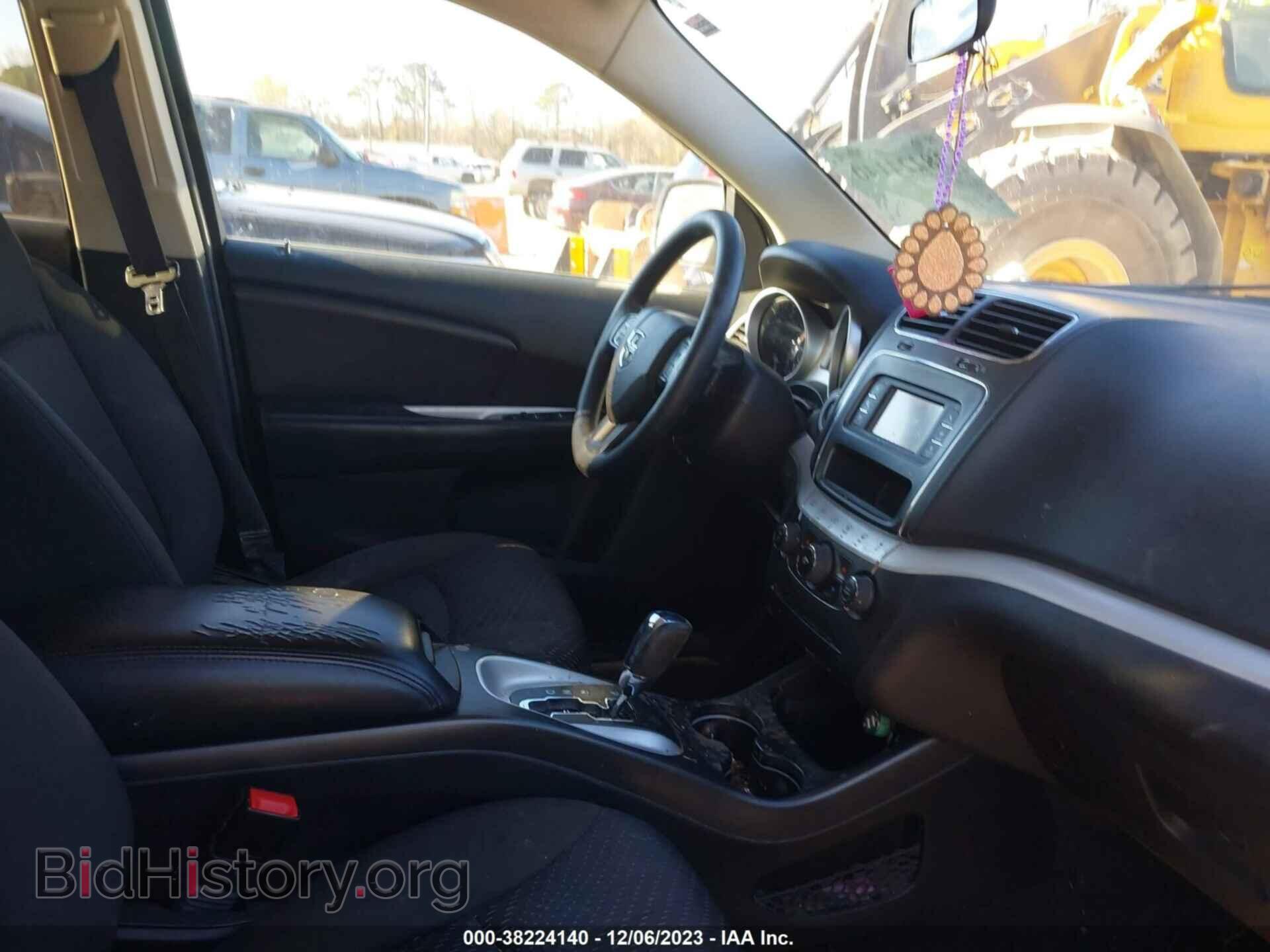 2017 DODGE JOURNEY - VIN: 3C4PDCAB5HT504465 - Photo 5